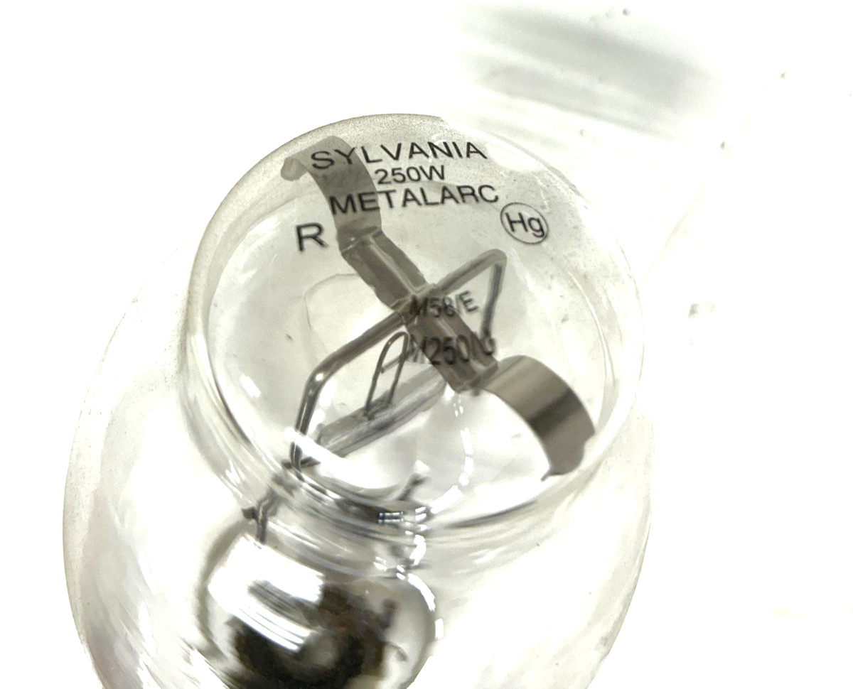 SYVANIA METALARC BULB M250/U 250W E39 BASE 22000 LUMENS