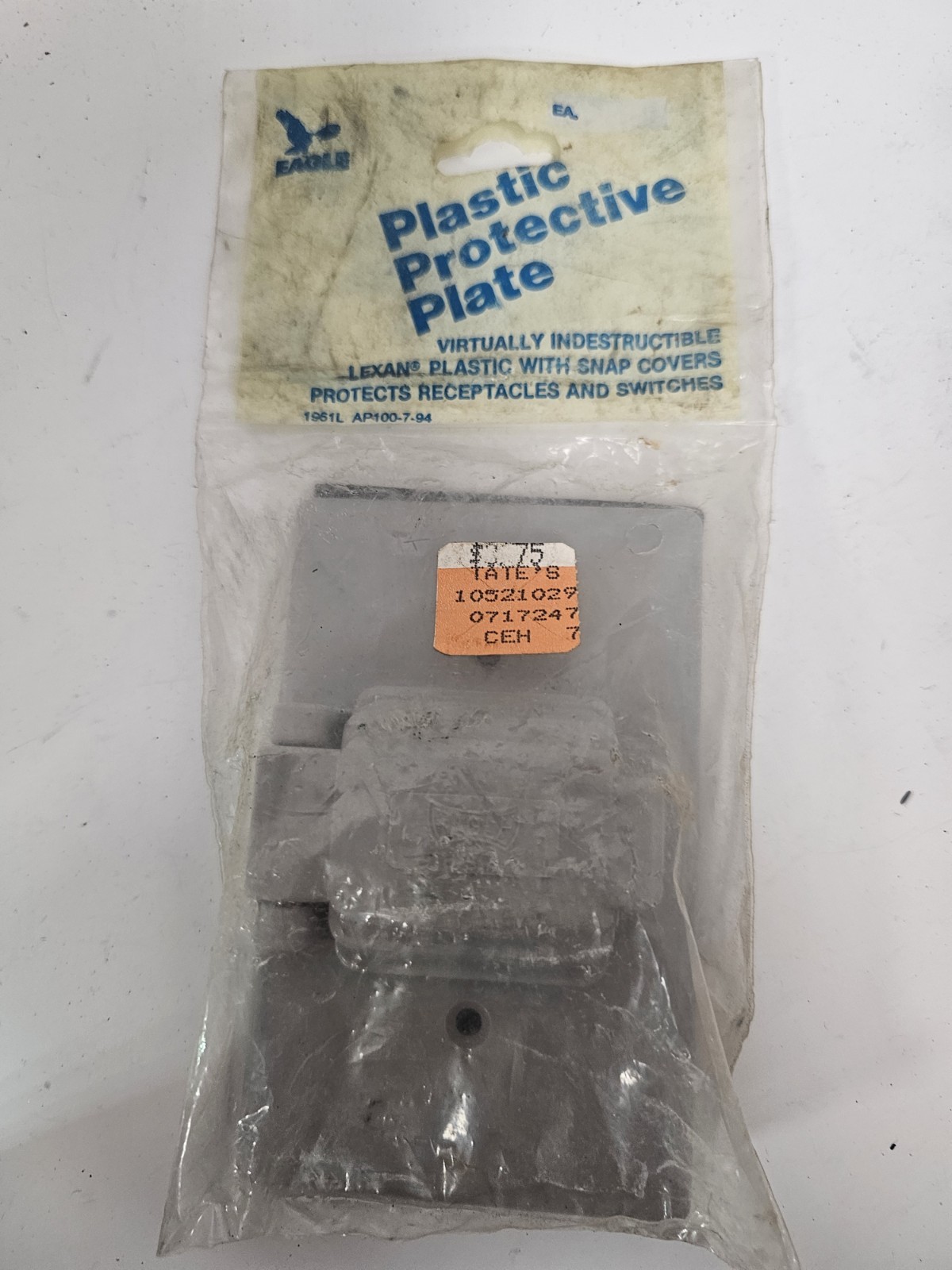 1 Pc. One Gang Weatherproof Single Receptacle COVER – Gray -NEW