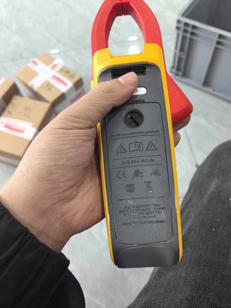 1PC Used Fluke 374 FC 600A AC/DC TRMS Wireless Clamp Meter Multimeter