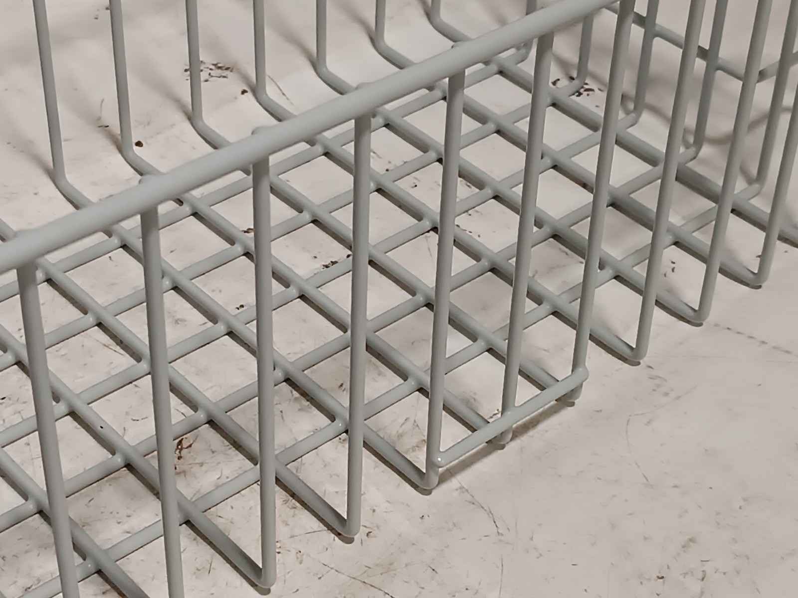 GCX RSL-0003-09 Roll Stand Utility Basket 12.75in W, 5.9in H, 7.5in D in box