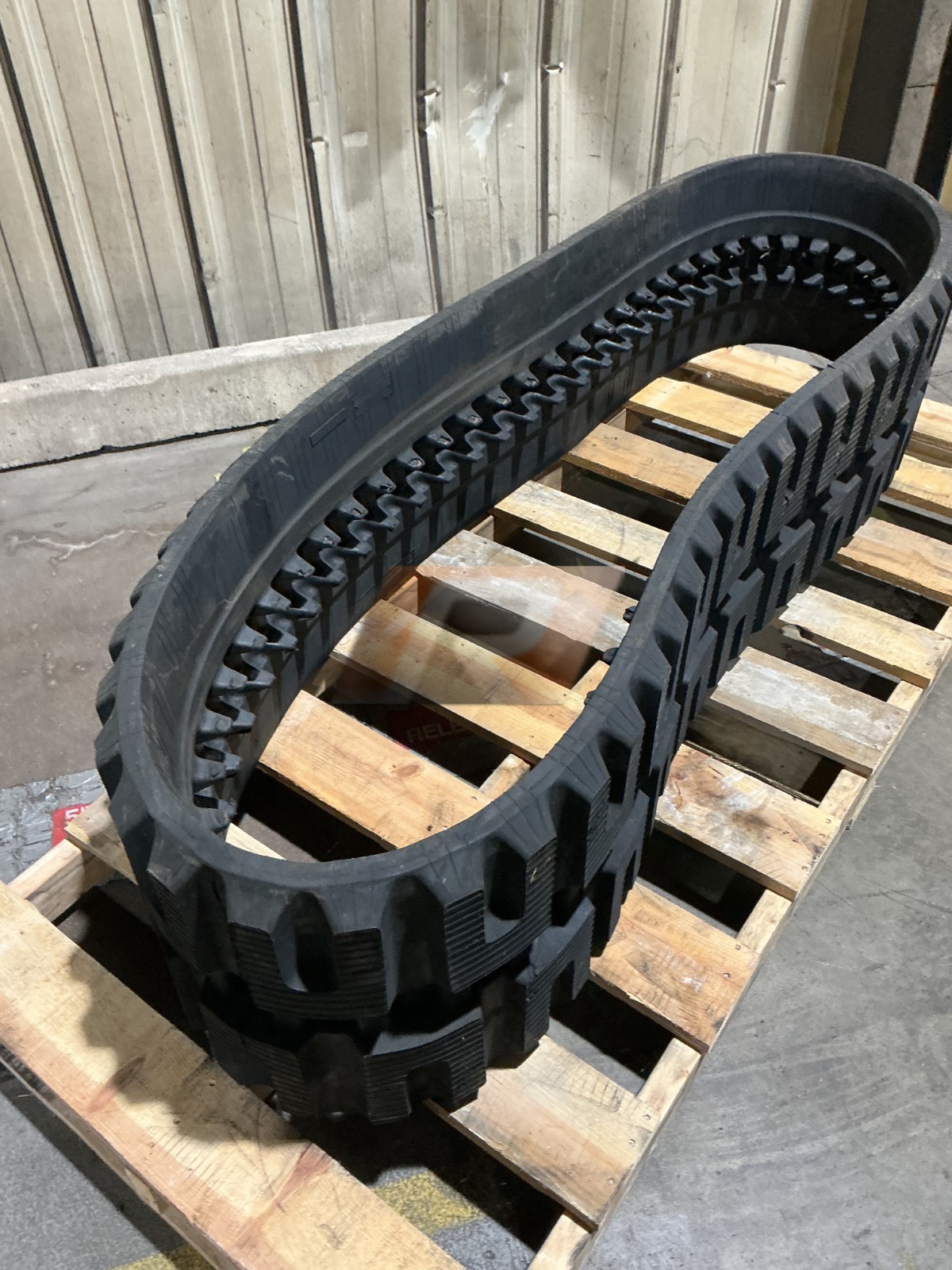 CAT 279C2 279D 289D Rubber Track 450x86x56 – USED