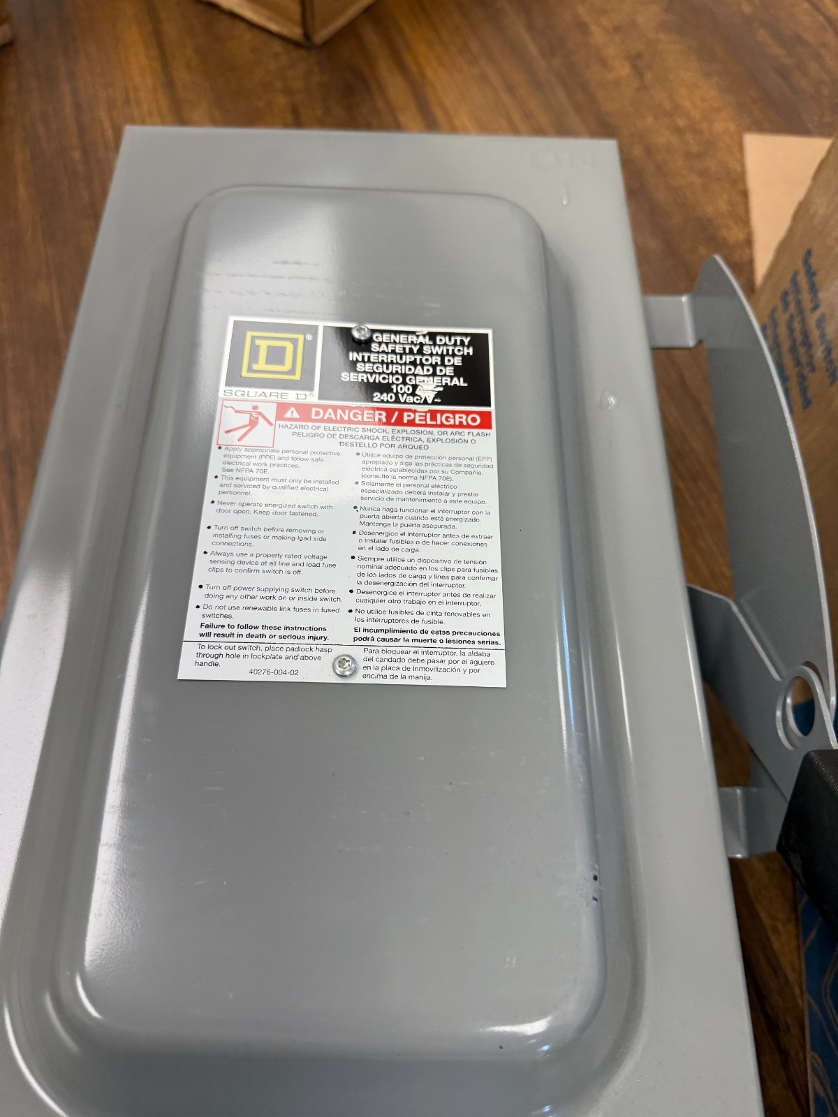 SQUARE D, D323N, safety switch, fusible, NEMA 1, 3-pole, 100A, 240VAC