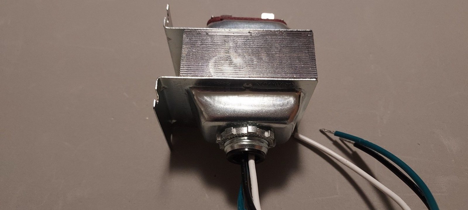 Transformer, 120 volts 60hz, to 16v, 30va