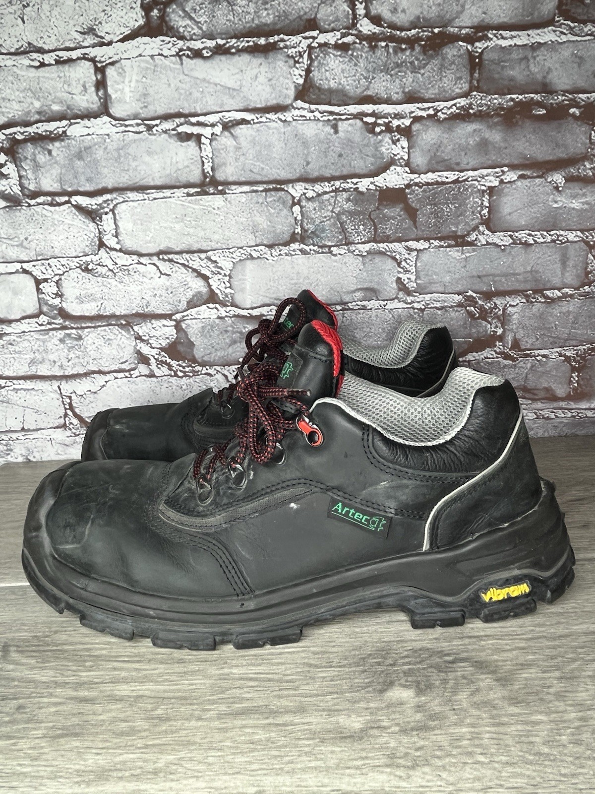 Artec Vibram Black Nubuck Industrial Steel Toe Work Shoes Men’s Sz 10.5M US/44EU