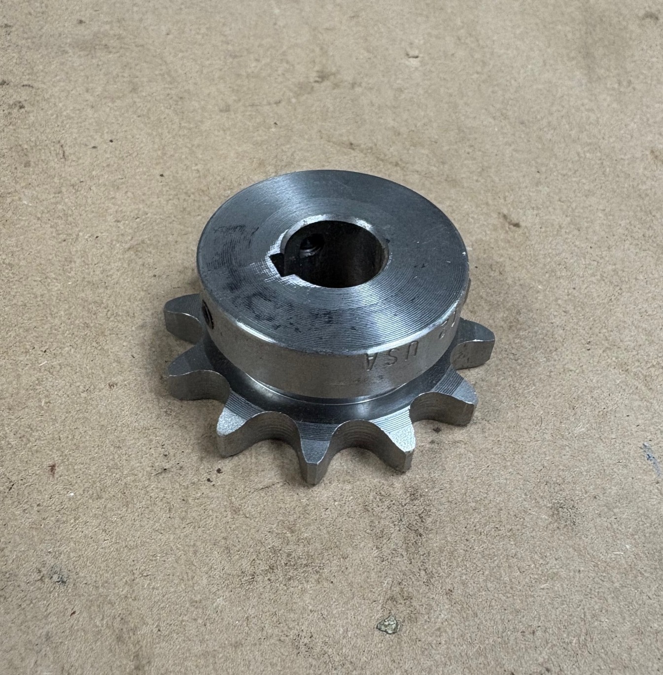 40B12 15MM BORE ROLLER CHAIN SPROCKET WITH KEYWAY #40 CHAIN 12 TEETH