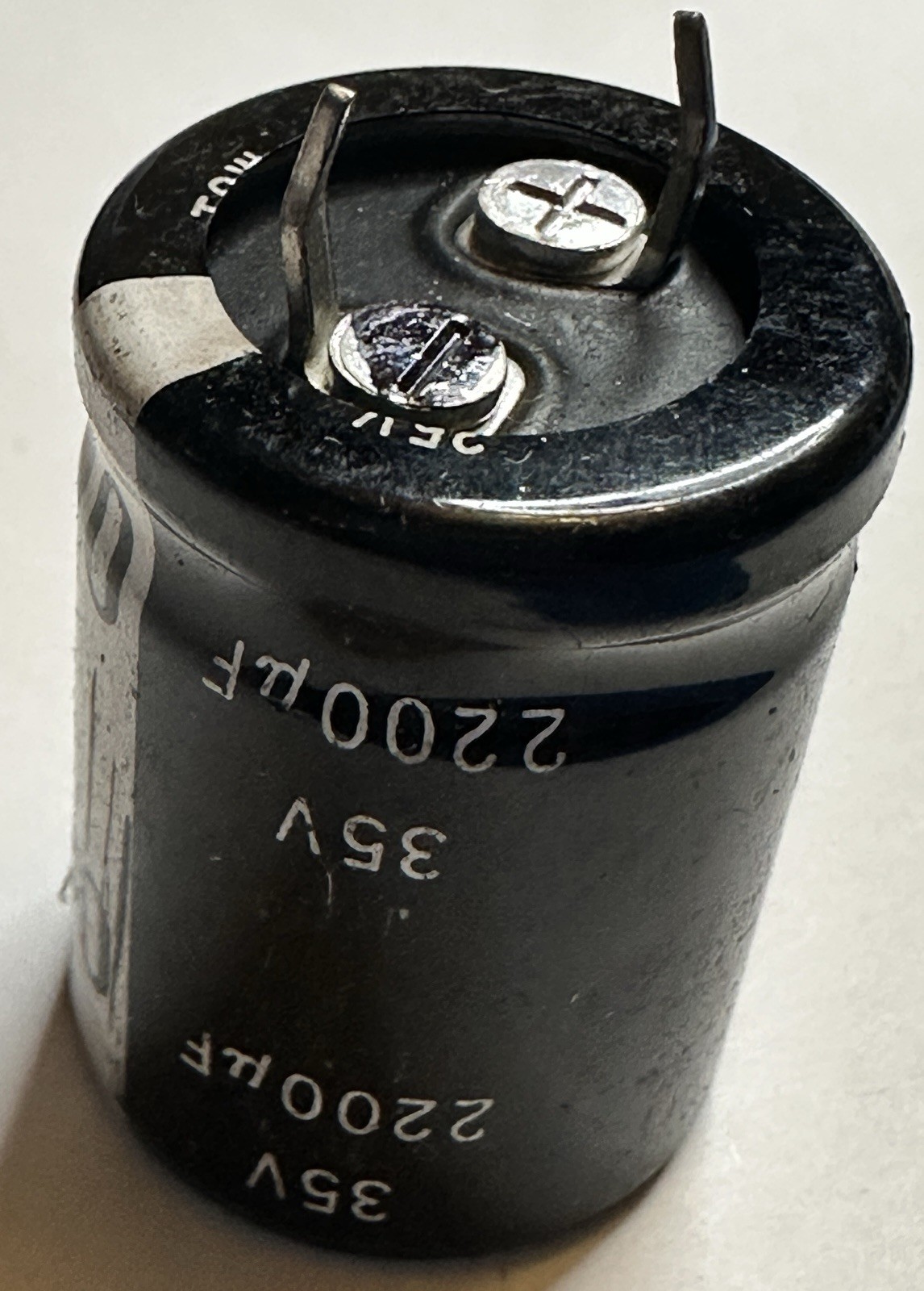 25 Panasonic Matsushita TSW 1000uF 35V Snap-In Electrolytic Capacitors NOS