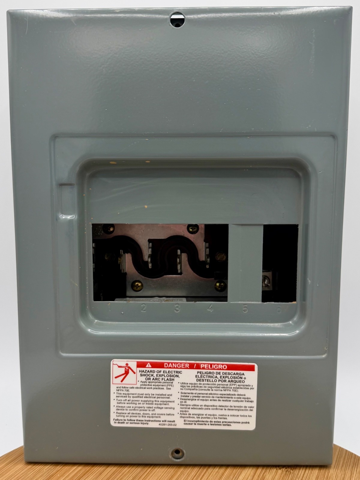 Square D Homeline 100 Amp 6-Space Surface Mount Main Lug Load Center Enclosure
