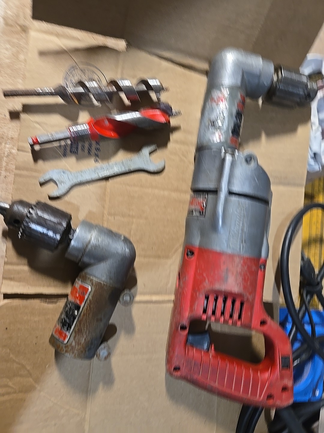 Milwaukee 1001-1 1/2 Right Angle Drill 500 RPM w/ Case And Extras Head And Bits