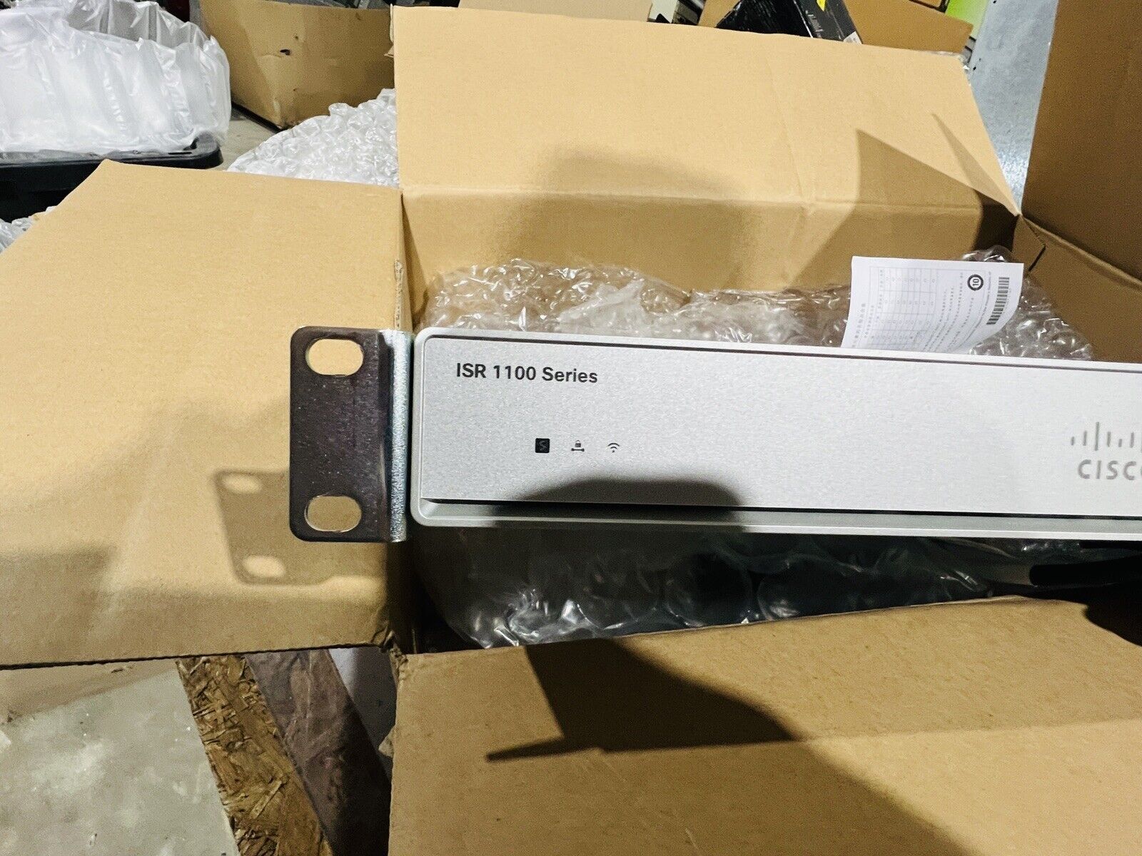 CISCO C1111-8PWB INM3710BRA ISR 1100 SERIES 8PW ADP-150BR B COVERED SN