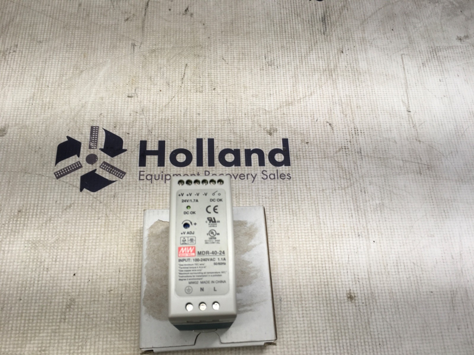 Mean well power supply, MDR-40-24, input 100-240VAC, NOS, LG-4378