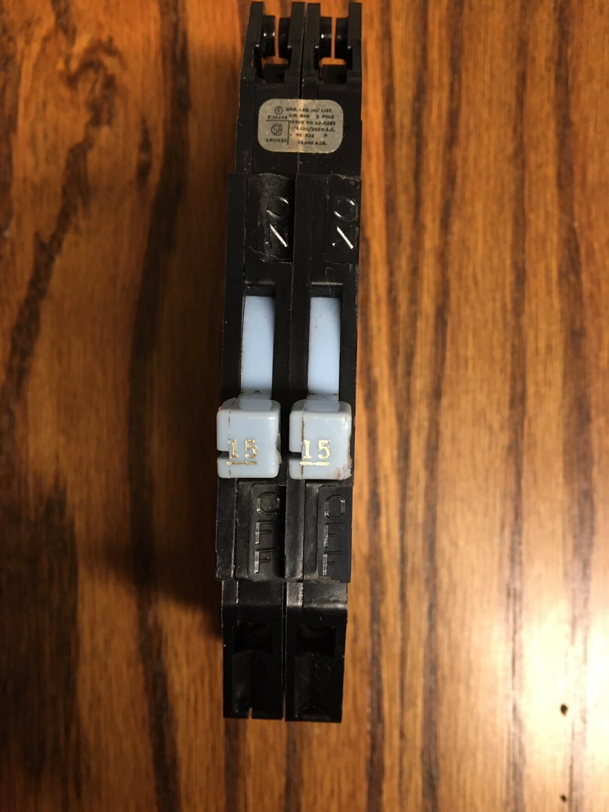 GTE Sylvania (Zinsco) 15 Amp Twin Single Pole R38 120/240 Volt  Circuit Breaker