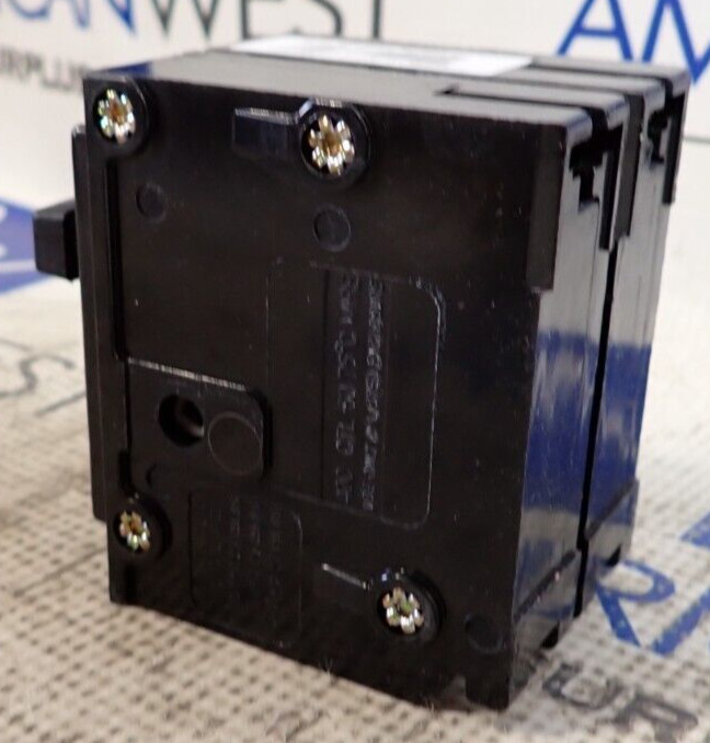 Case of 5 NEW – Eaton BR240 40 Amp 120/240 VAC 2 Pole Type BR Plug-In Breakers