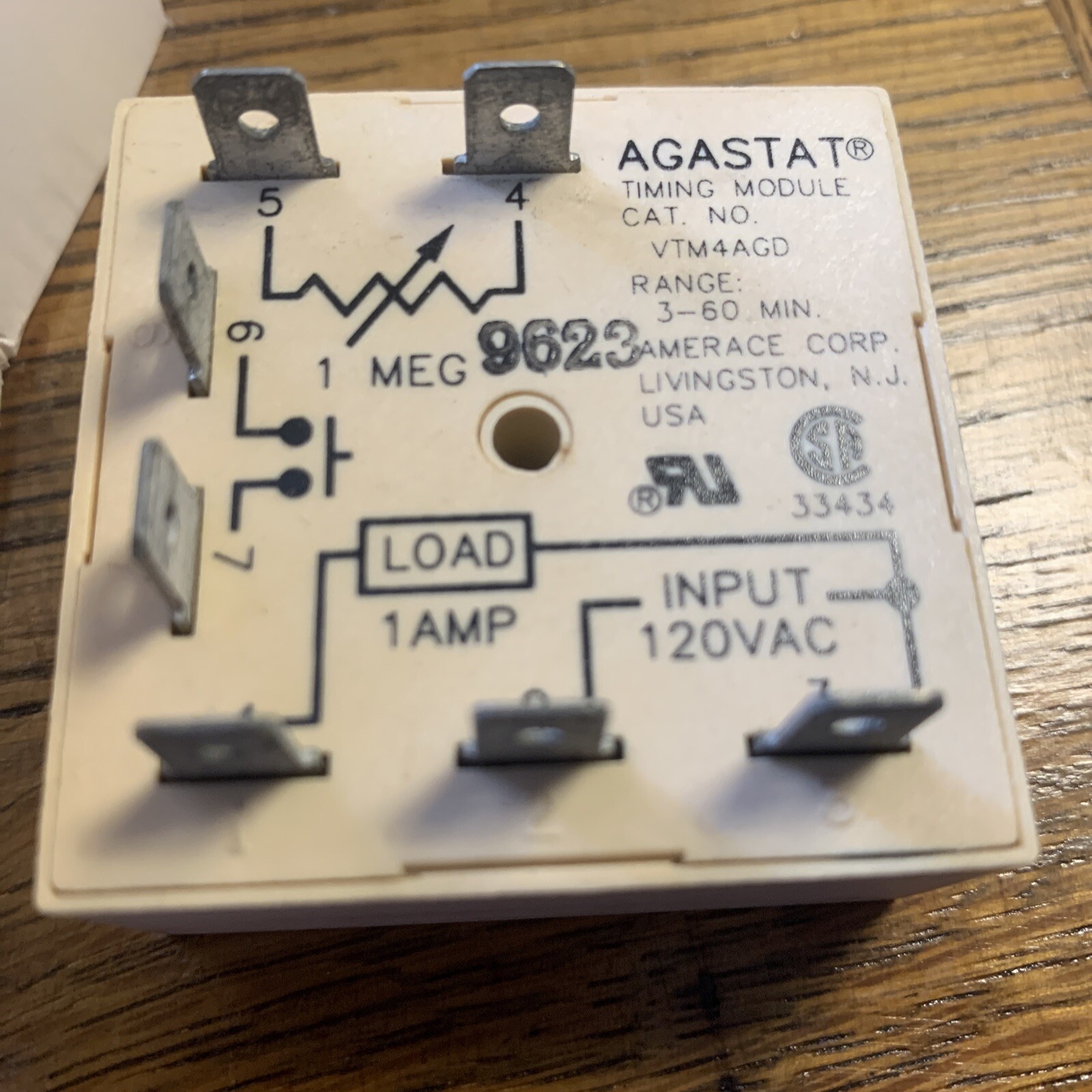 Agastat VTM4AGD Relay 120v ac 1A 3-60mins Panel Time Delay Relay FAST FREE SHIP