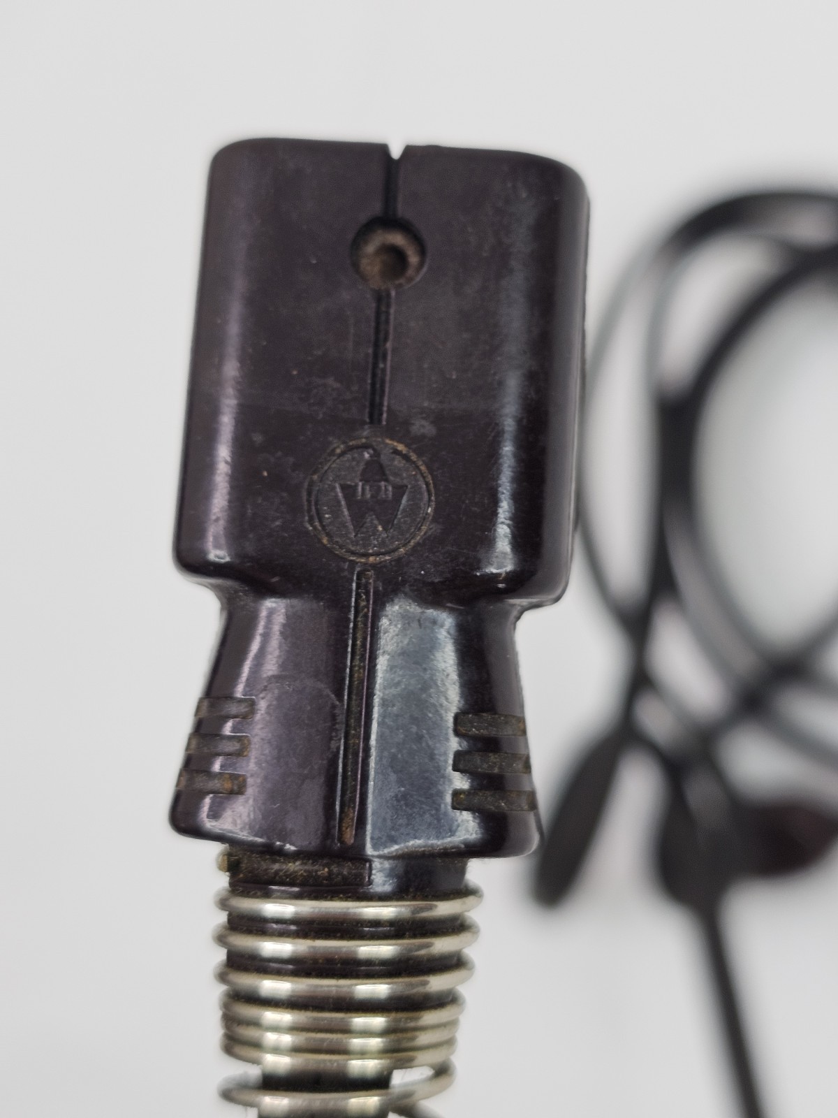 Vtg UL Underwriters Old Style 10A 250V Power Cord w Locking Screw Retaining Plug