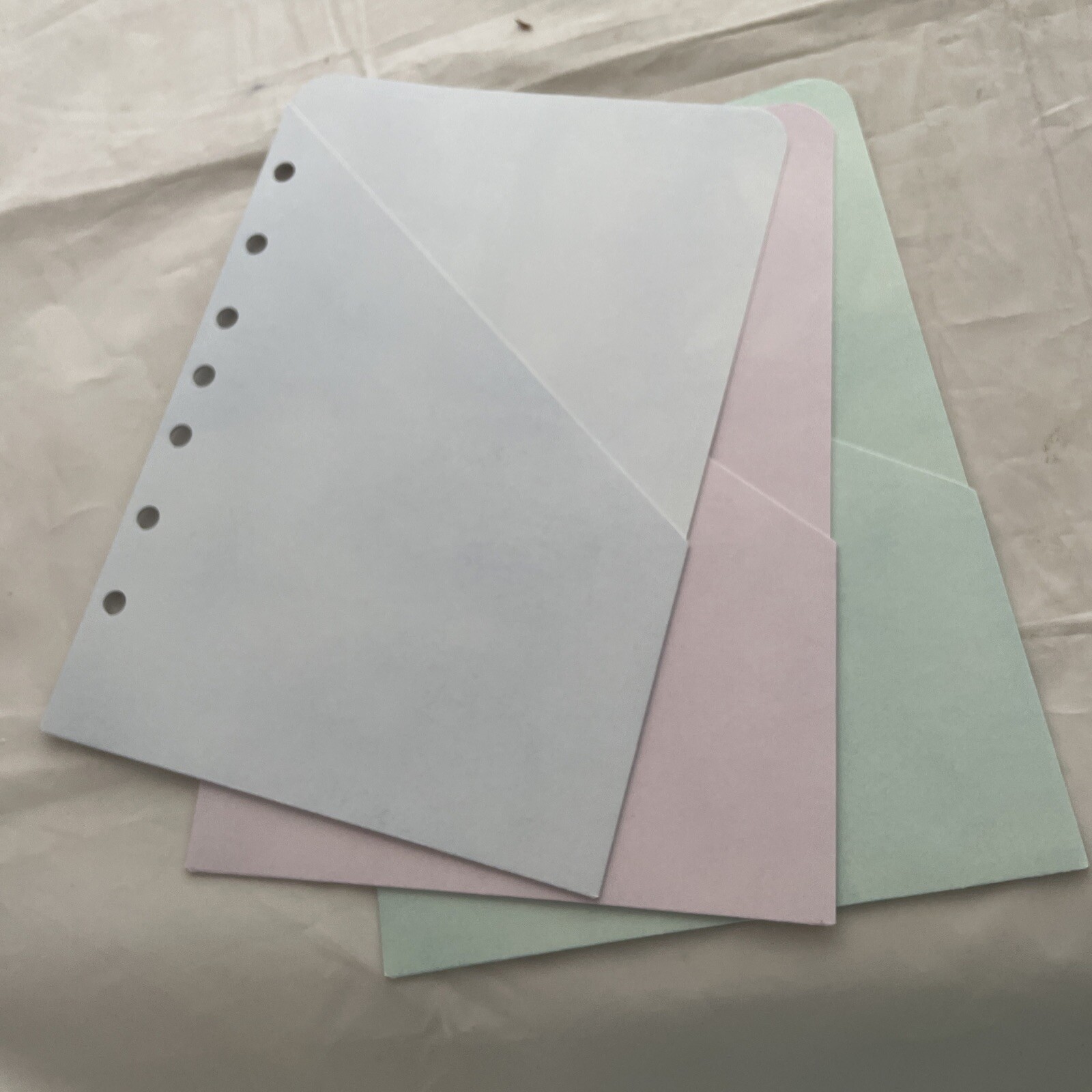 5 1/2 X 8 1/2″ DAY-TIMER 8 Soft Hues Slash File Pockets
