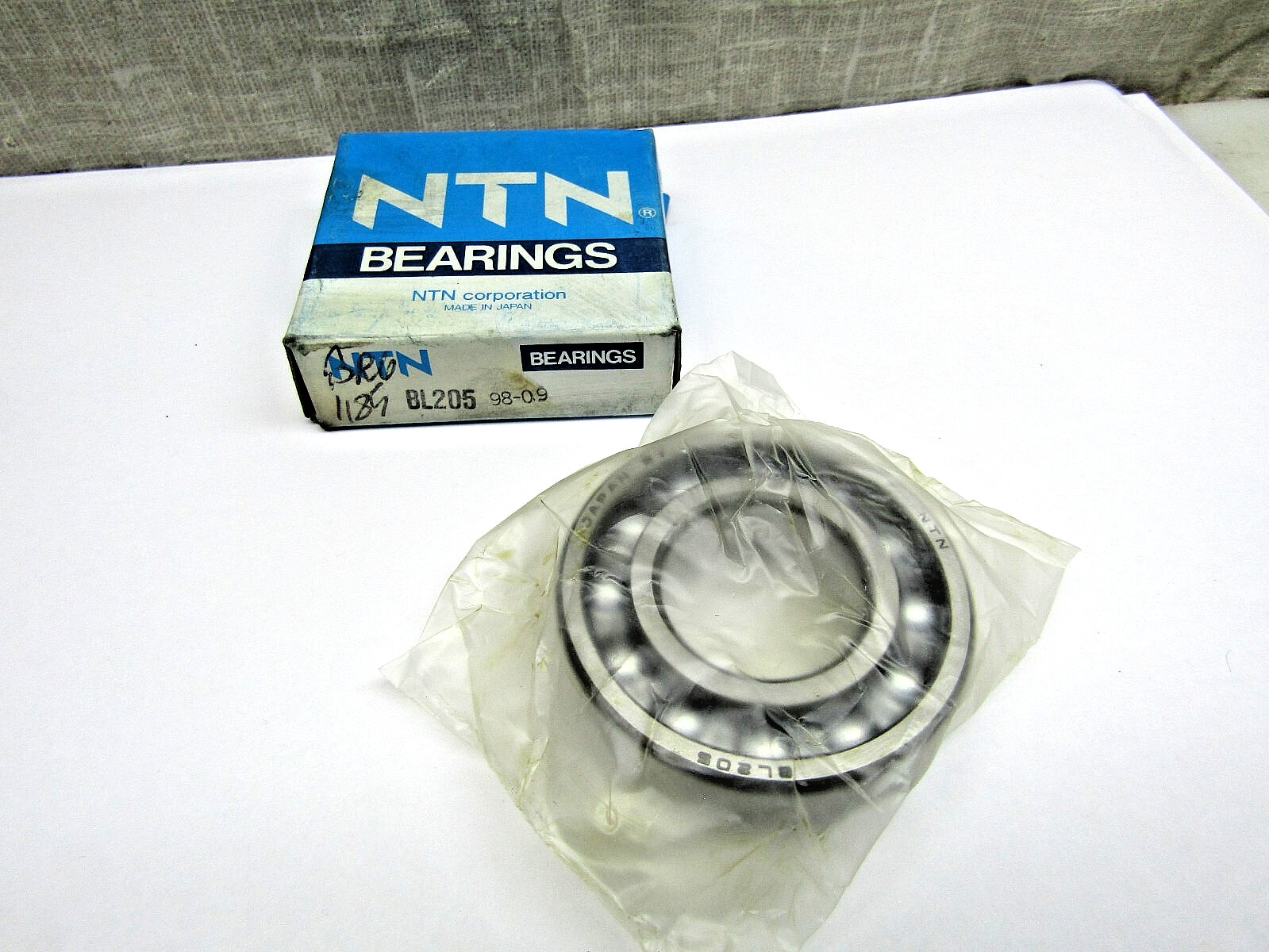 NTN BL205 25mm Bore X 52mm X 15mm Open Bearing