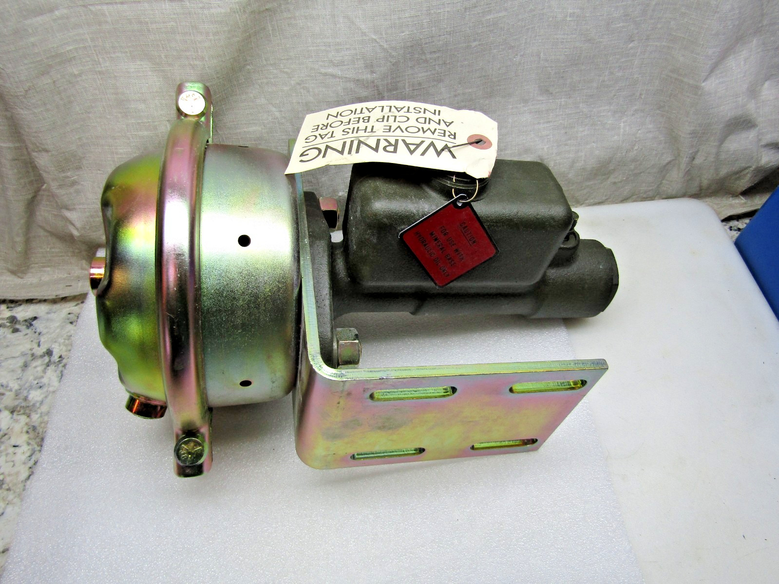 Mico 02-461-502 Air Over Hydraulic Brake Booster Intensifier 1:13.5 T24