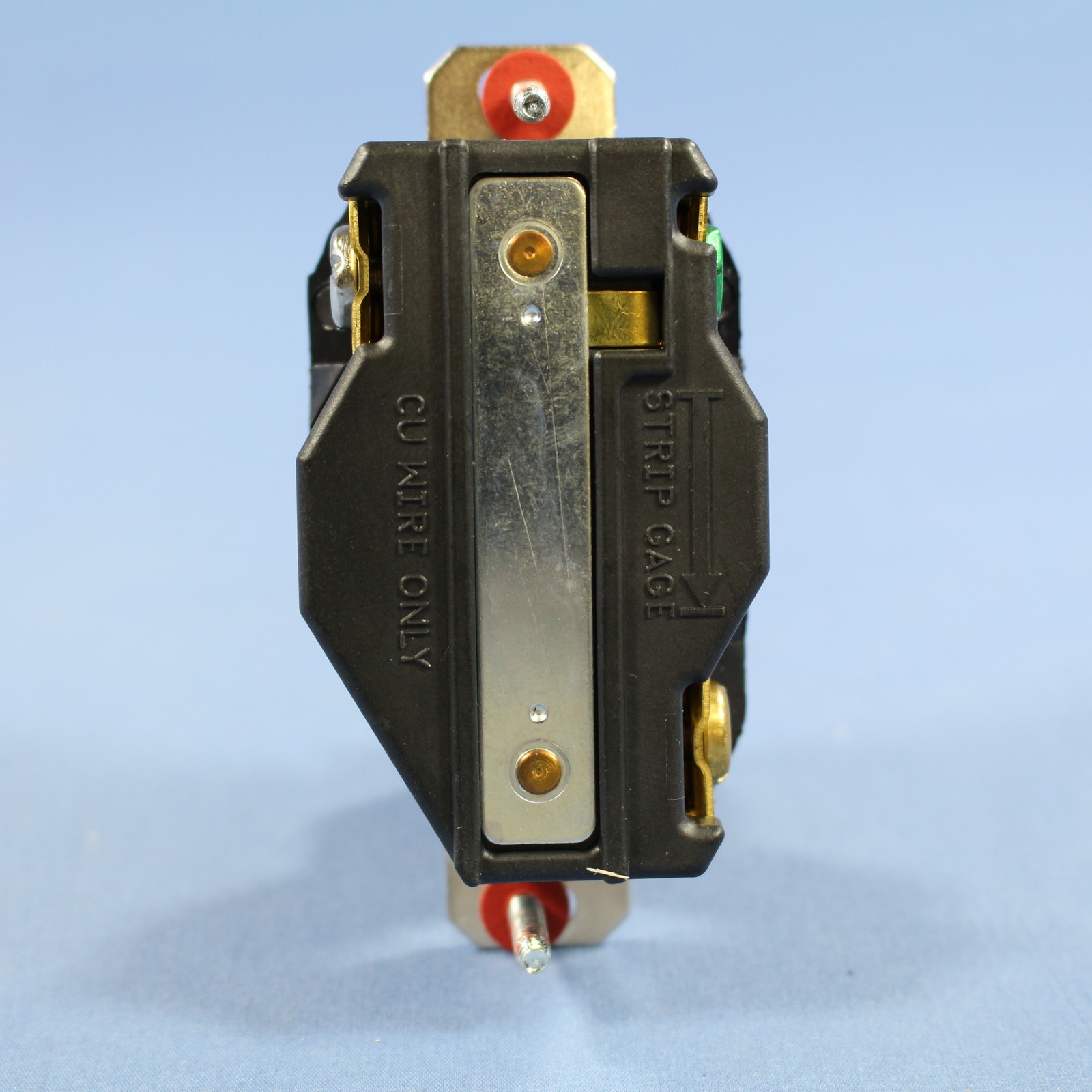 Hubbell Single Locking Receptacle Outlet 1-Phase NEMA L5-30R 30A 125V L530R