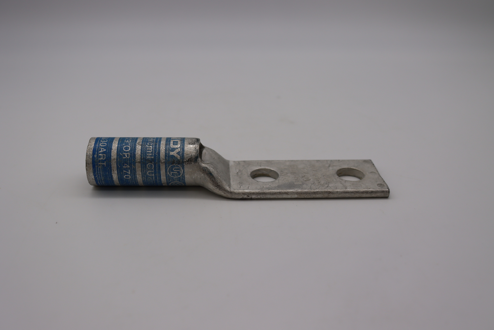 Burndy HYLUG 2 Hole Compression Lug 400 kcmil 1/2 in. Stud Size 5.81in YAZ322N