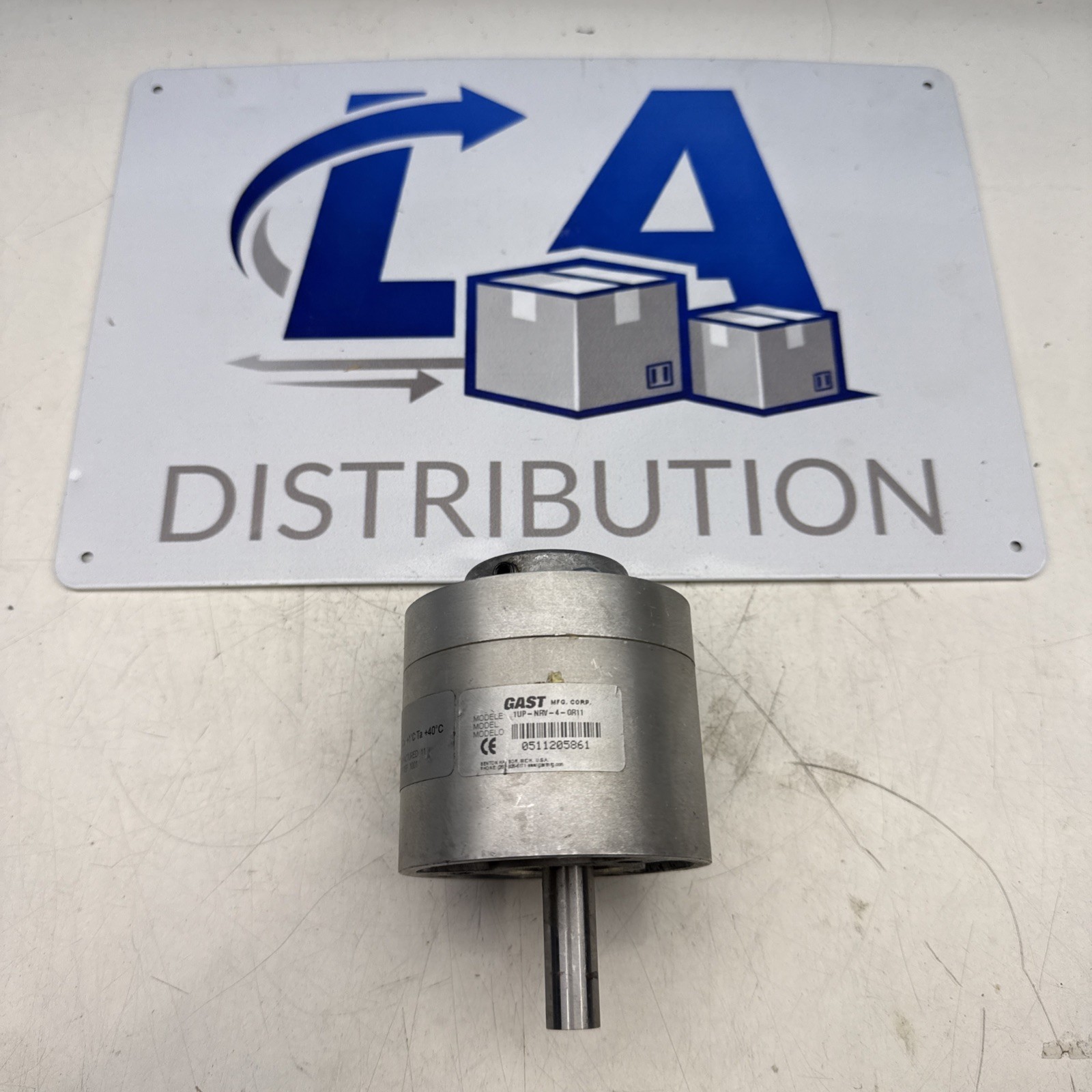 Gast 1UP-NRV-4-GR11 Air Gear Motor 15:1 .31 HP 21 CFM 400RPM 95 in-lb 5.6 Bar