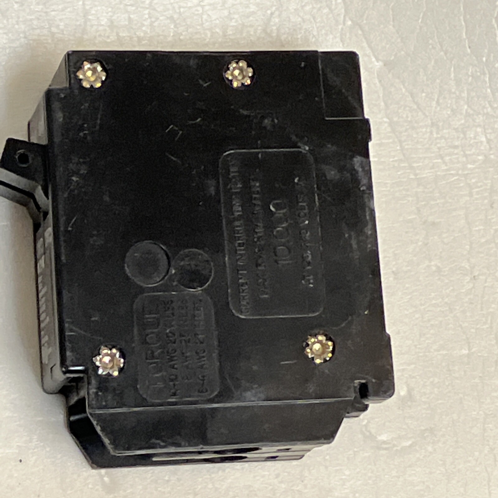 Eaton Cutler-Hammer BD2020 BR2020 Breaker W/O Rejection Clip 20/20 Amp 120V ~NEW