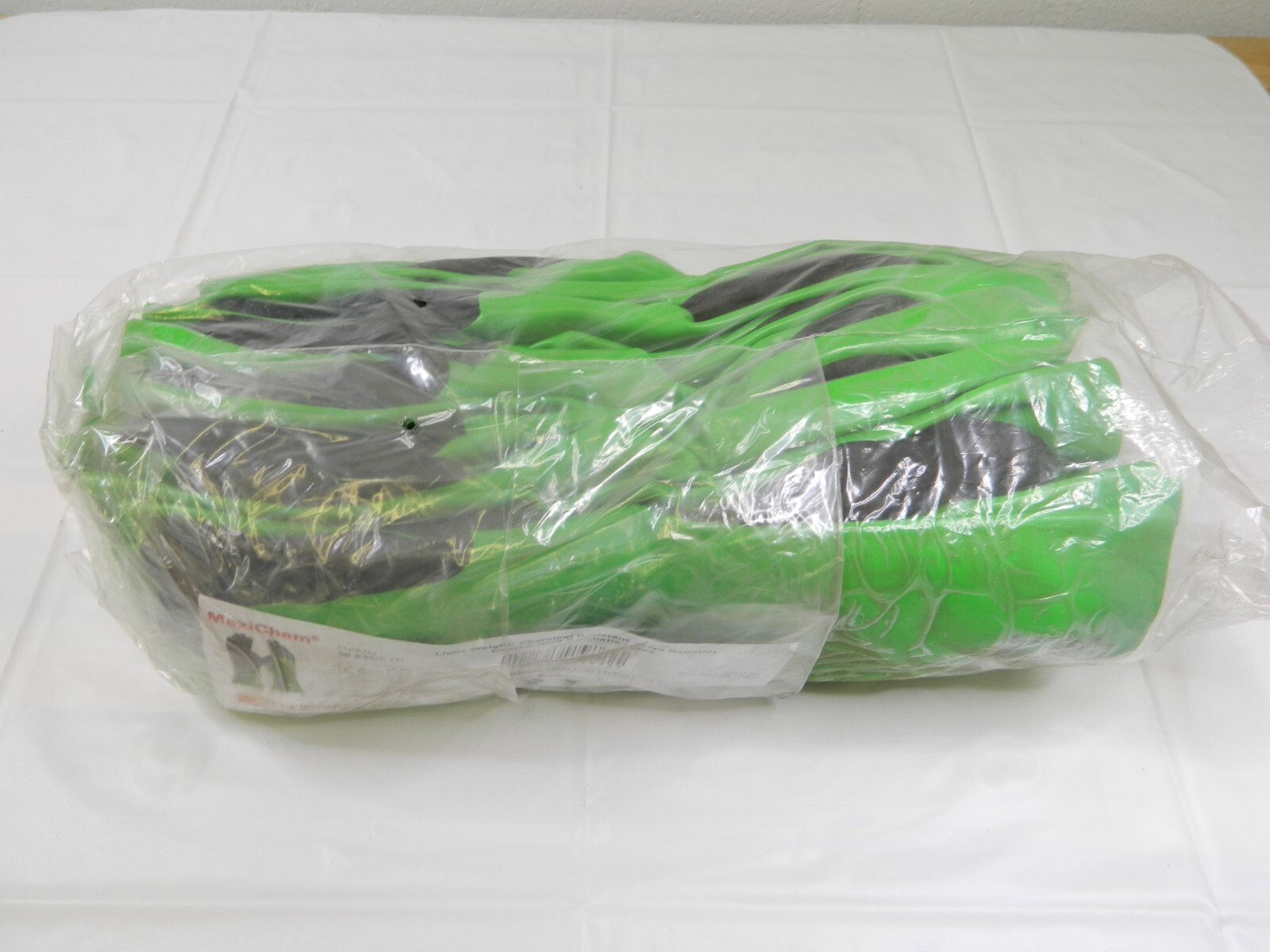 ATG MaxiChem 14″ Nitrile Coated Nylon Lycra Chemical Work Glove Qty 12 56-635/S