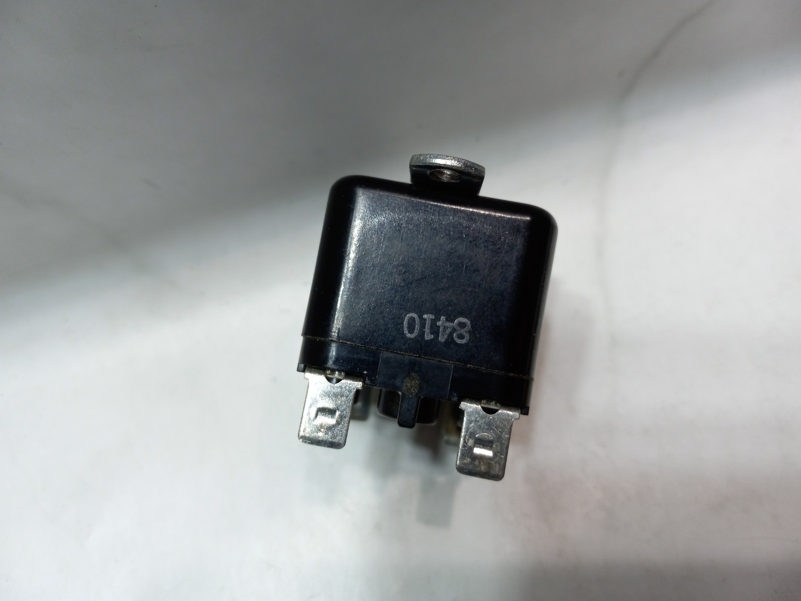 ESSEX 184-20103-301 RELAY 125VAC 250VAC 24 V 5 Pin