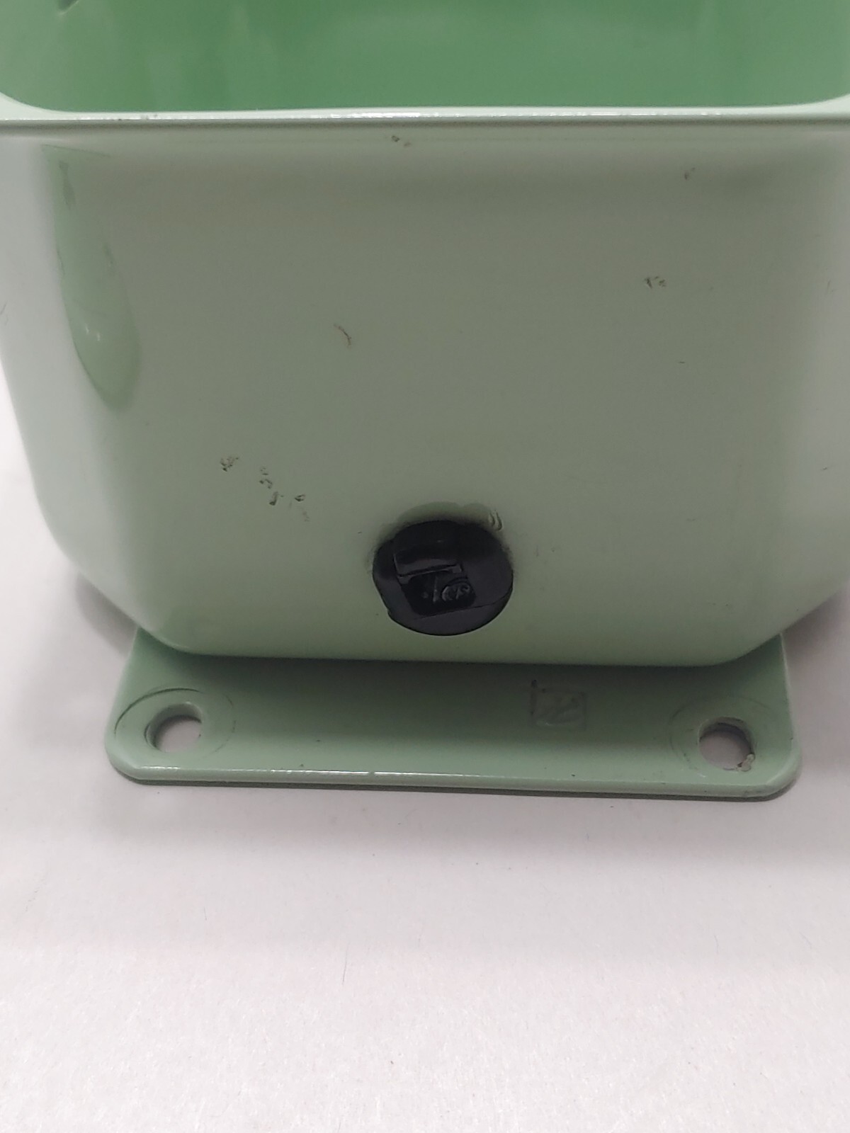 Hoffman 1 Hole Push Button Enclosure Box 3.5″x4″x2.75 Industrial Mint Green