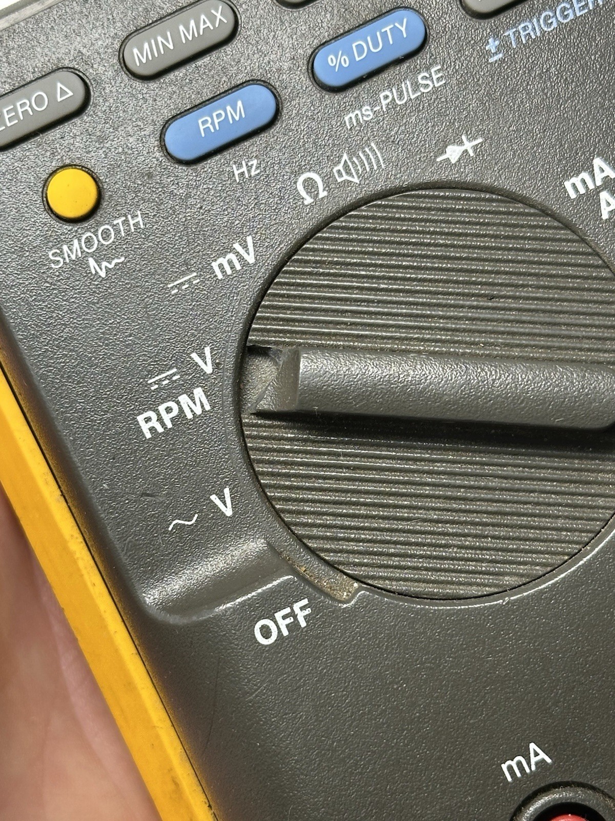 FLUKE 88 Automotive Voltmeter Electrical Meter Auto Tool Used Working