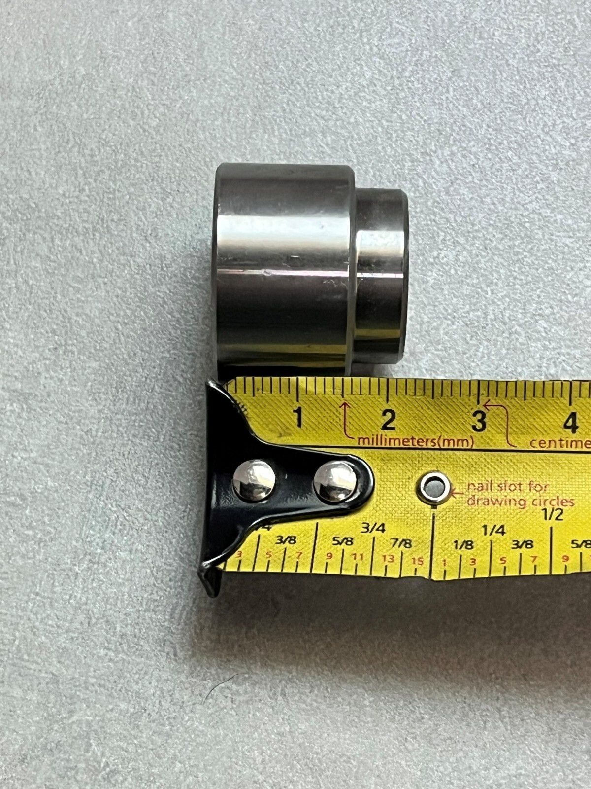 M12 Threaded Boss AISI 1522 Carbon Steel OD 25mm Length 21.5mm M12 x 1.75