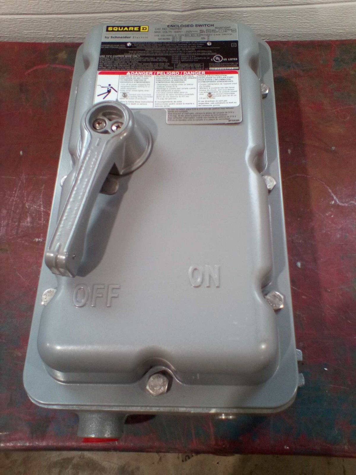 Square D H60XBD Nema 7+9 Enclosed Switch