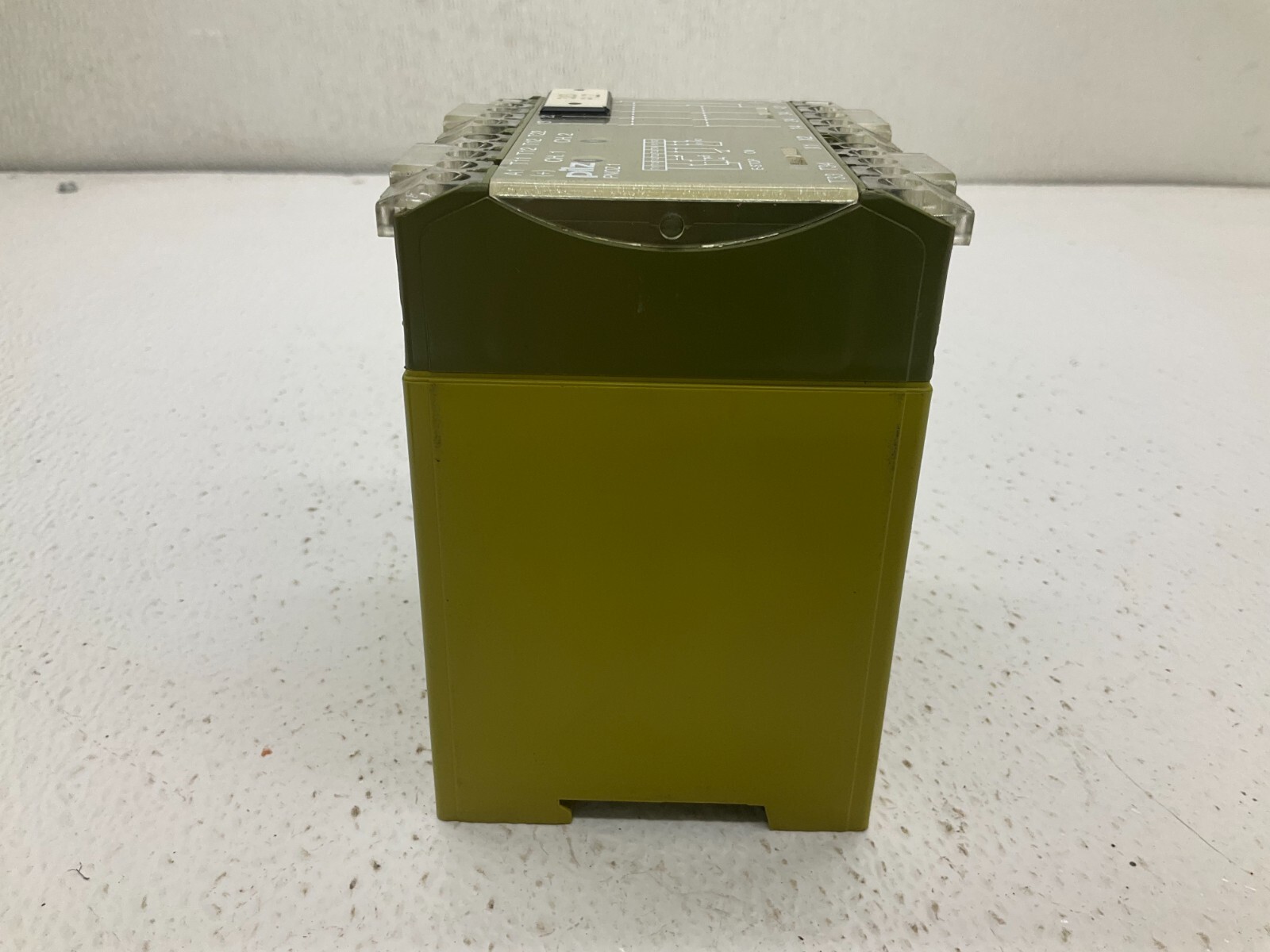 Pilz PNOZ 1 3S/1O Safety Relay 24 VDC PNOZ13S/1O PN0Z 475695 (TSC)