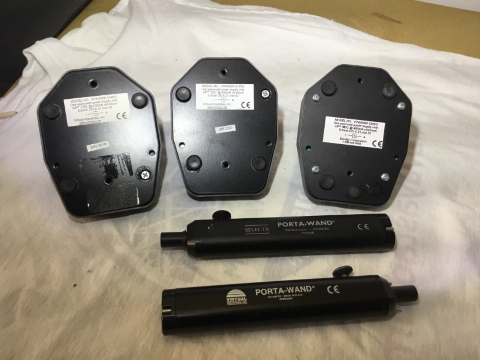 VPW6000-CHRG Charging System Battery in-Stand Charger VPW6000-CHRG AS IS PW600B