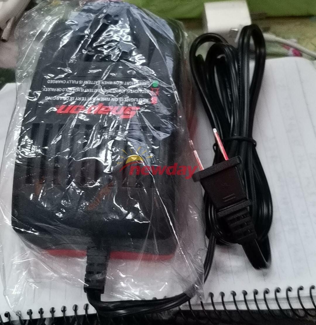 NEW 1PCS SNAP-ON CTC596 CTC-596 Battery Charger Input AC 120V Output 7.2v-9.6v