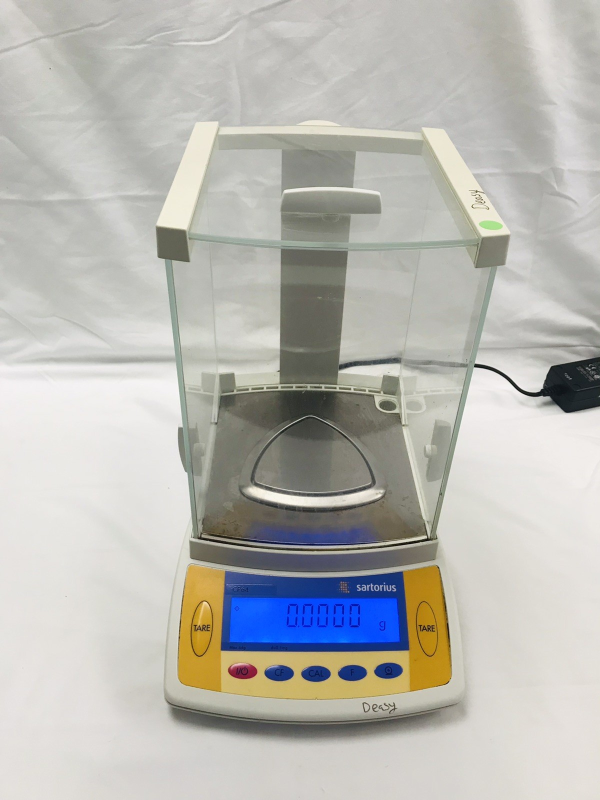 Sartorius CP64 60g Analytical Balance Laboratory Benchtop Scale Draft Shield