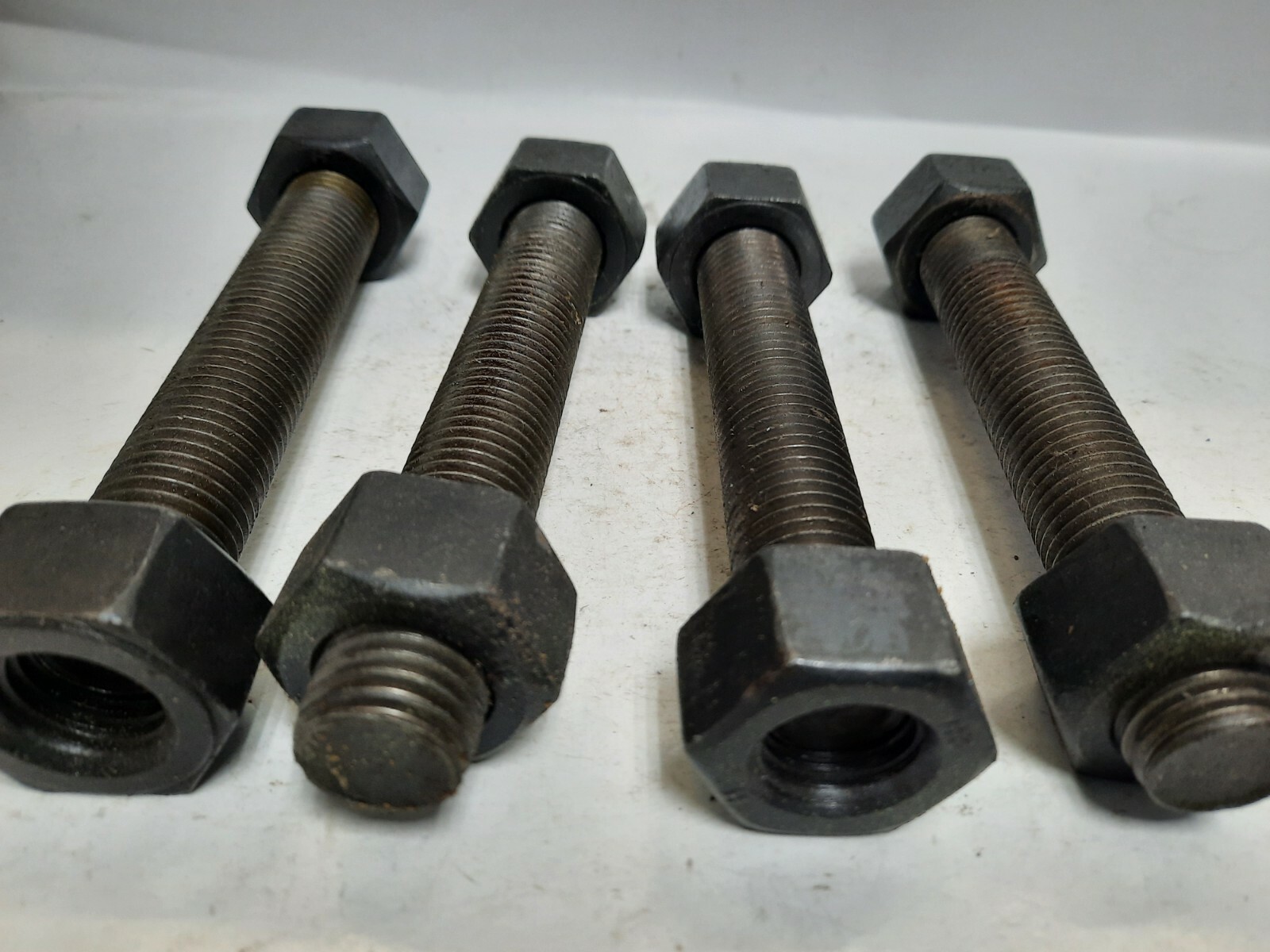 UNBRANDED M22-8 X 145MM ALL THRD STEEL ROD W/ HEX NUTS, LOT OF 4