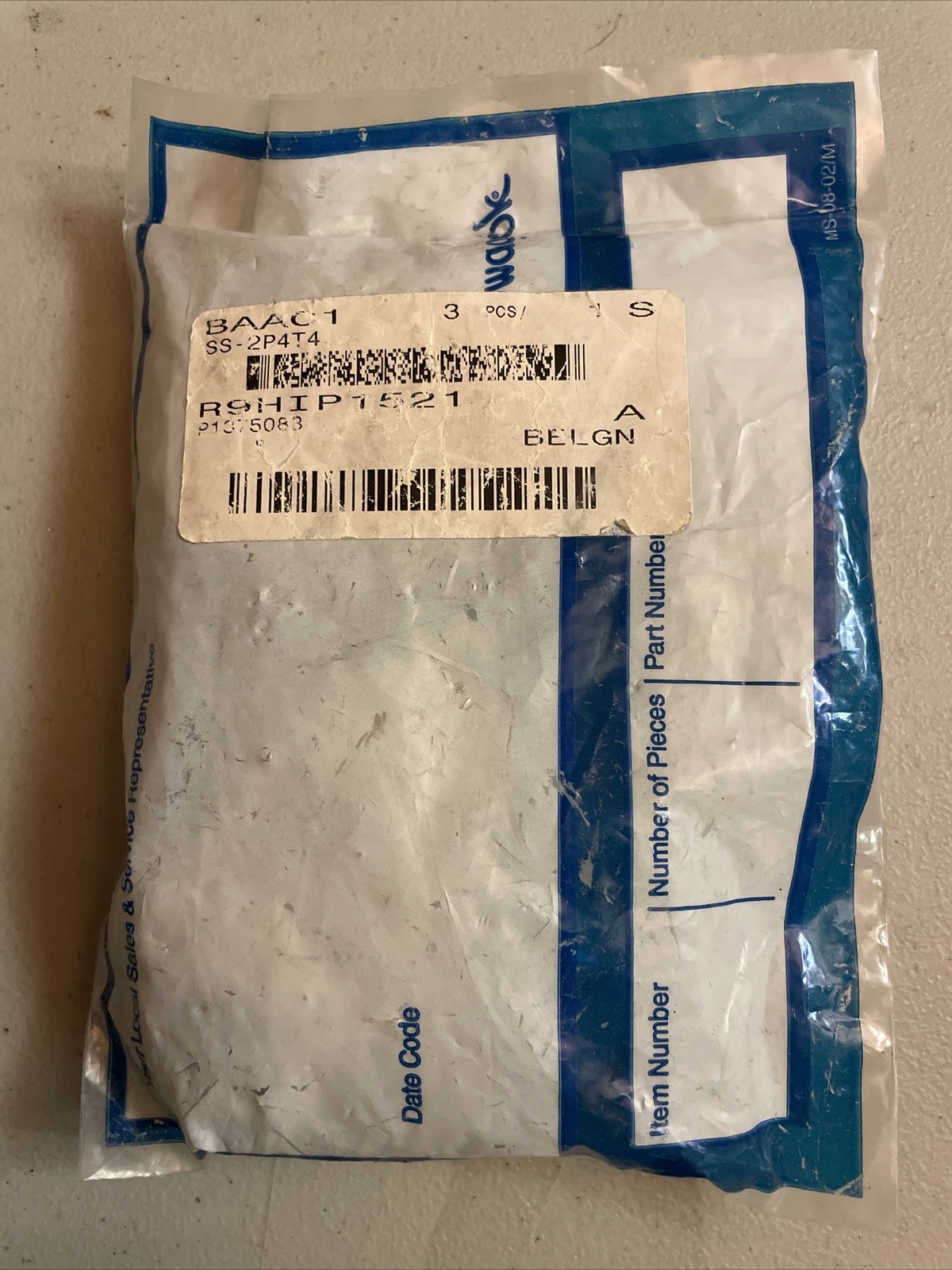 Package of 3 Swagelok SS-2P4T4 SS Quarter Turn Instrument Plug Valves FNSP