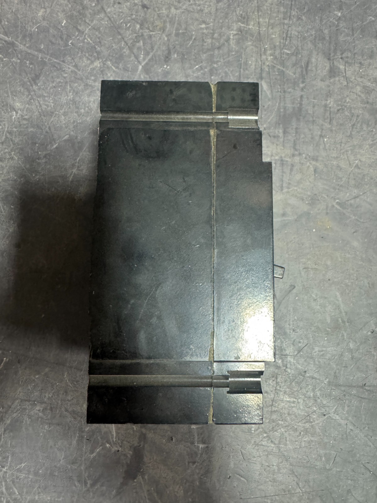 GE TED134040 40A 3-Pole 480V Molded Case Circuit Breaker