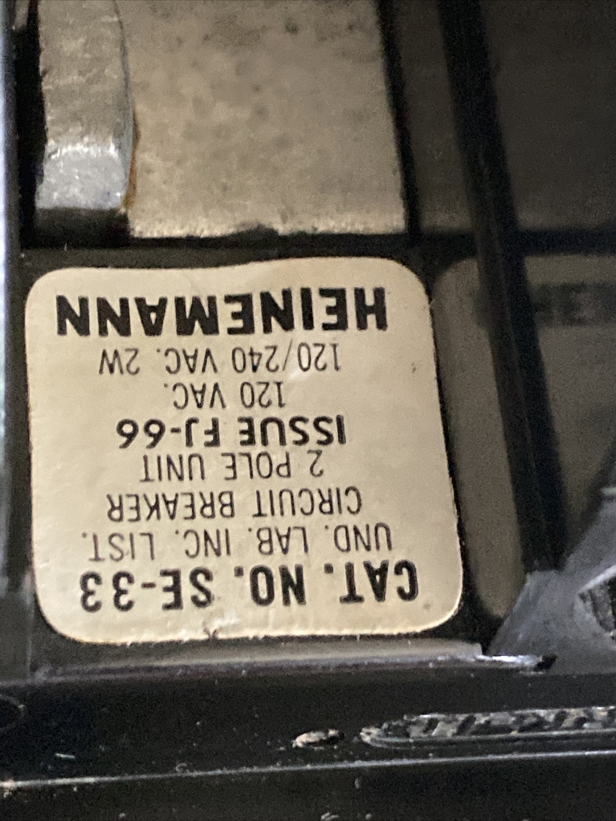 Heinemann CE-33 150 Amp Main Circuit Breaker 2 Pole 120/240 Volt AC Curve:61