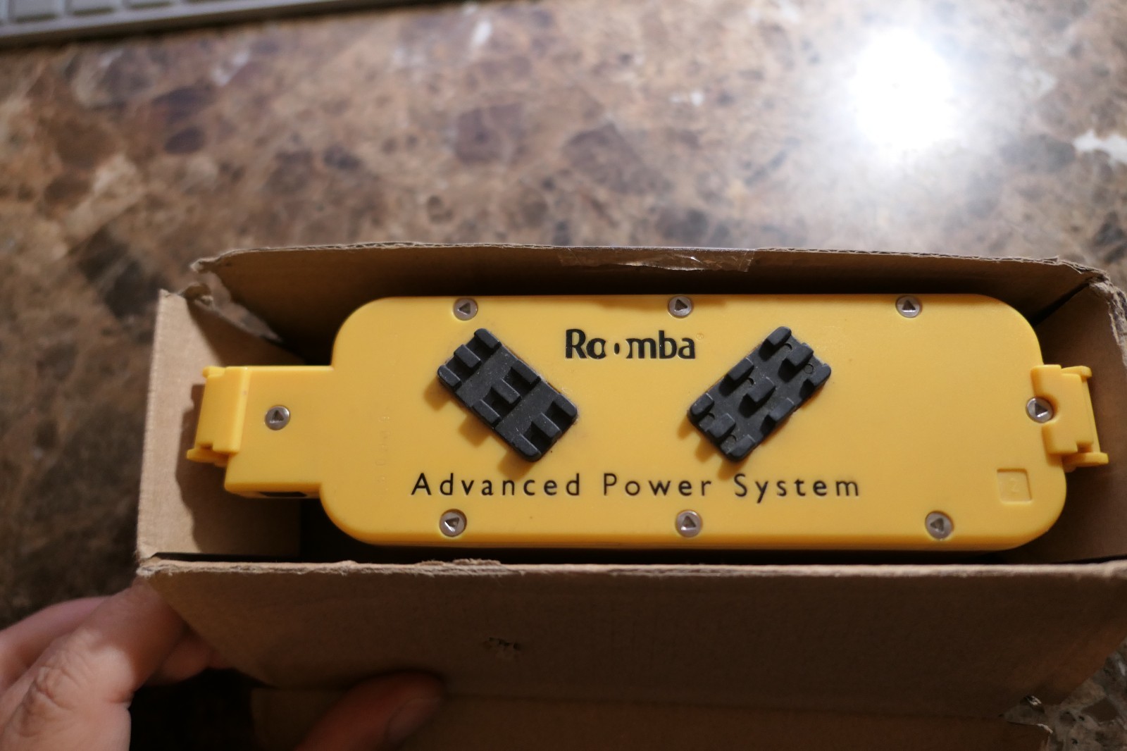 iRobot Roomba 4000 Advanced Power System battery OPEN BOX