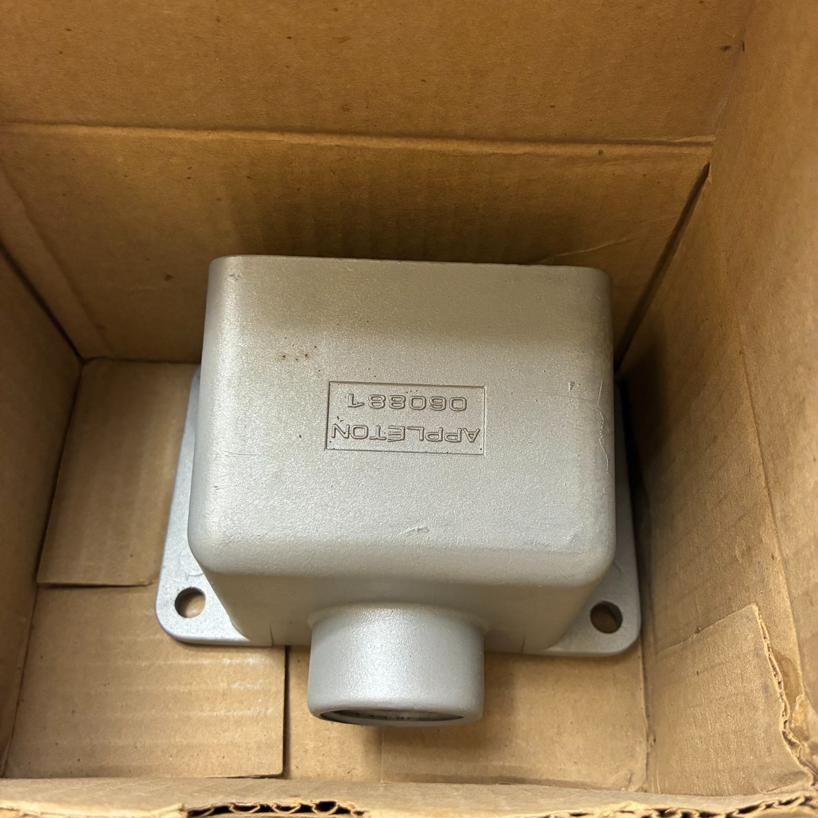 Appleton ADR3034 30A 600V 4P Powertite Receptacle w/ Box