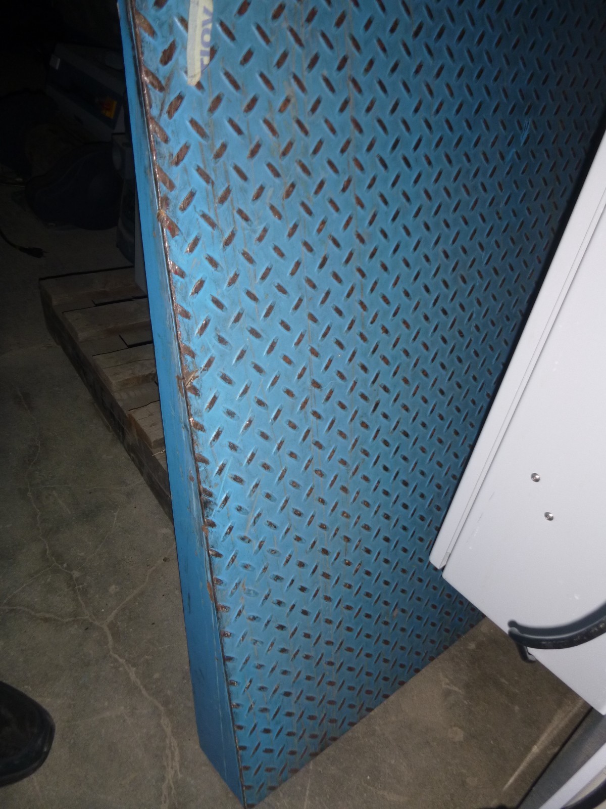 10,000 LB FLOOR SCALE LEGAL TRADE