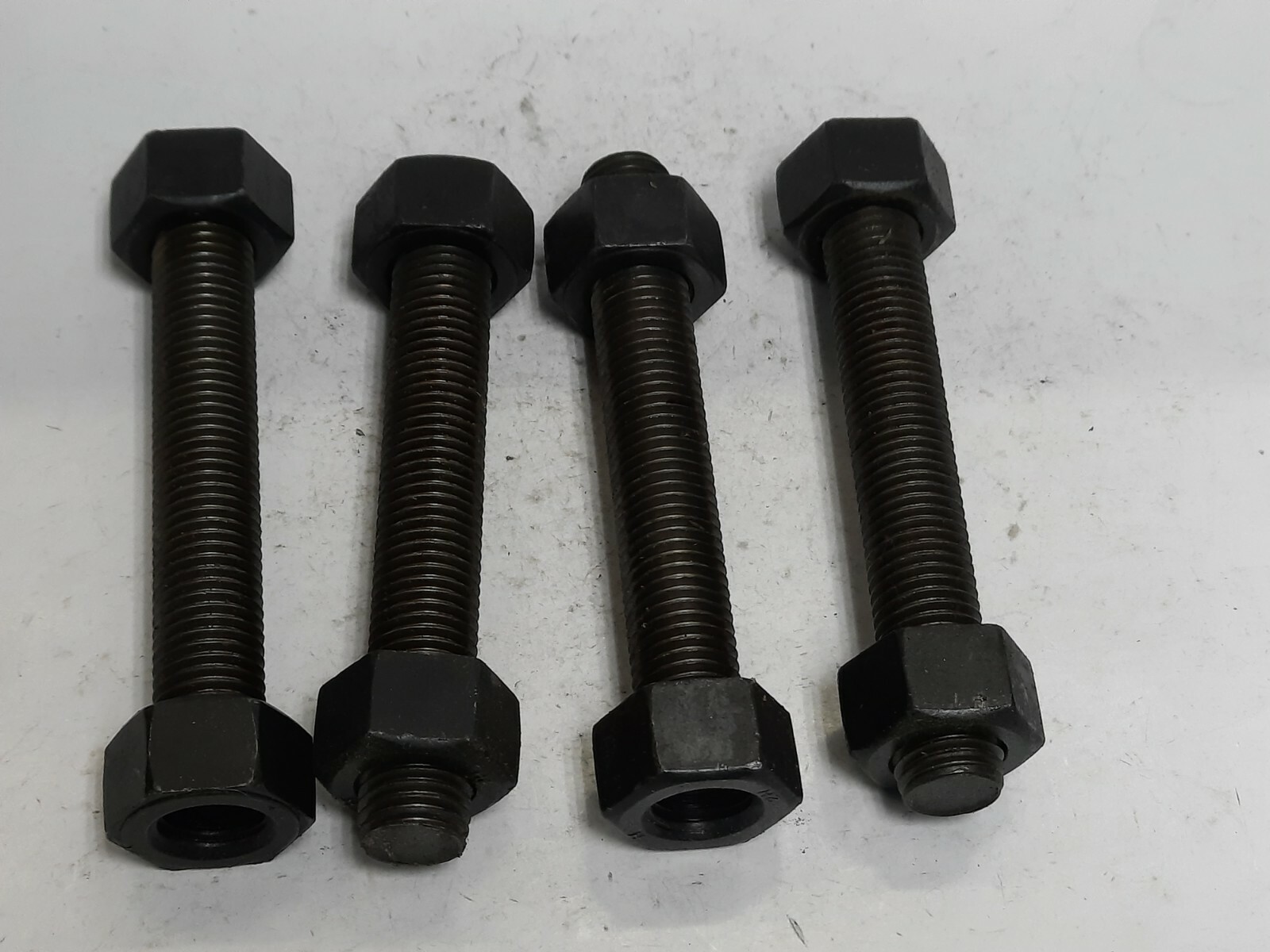 UNBRANDED M22-8 X 145MM ALL THRD STEEL ROD W/ HEX NUTS, LOT OF 4