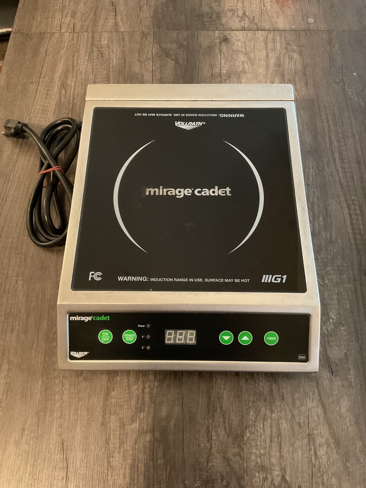 VOLLRATH 59300 Mirage Cadet Countertop Induction Range 1800 Watts