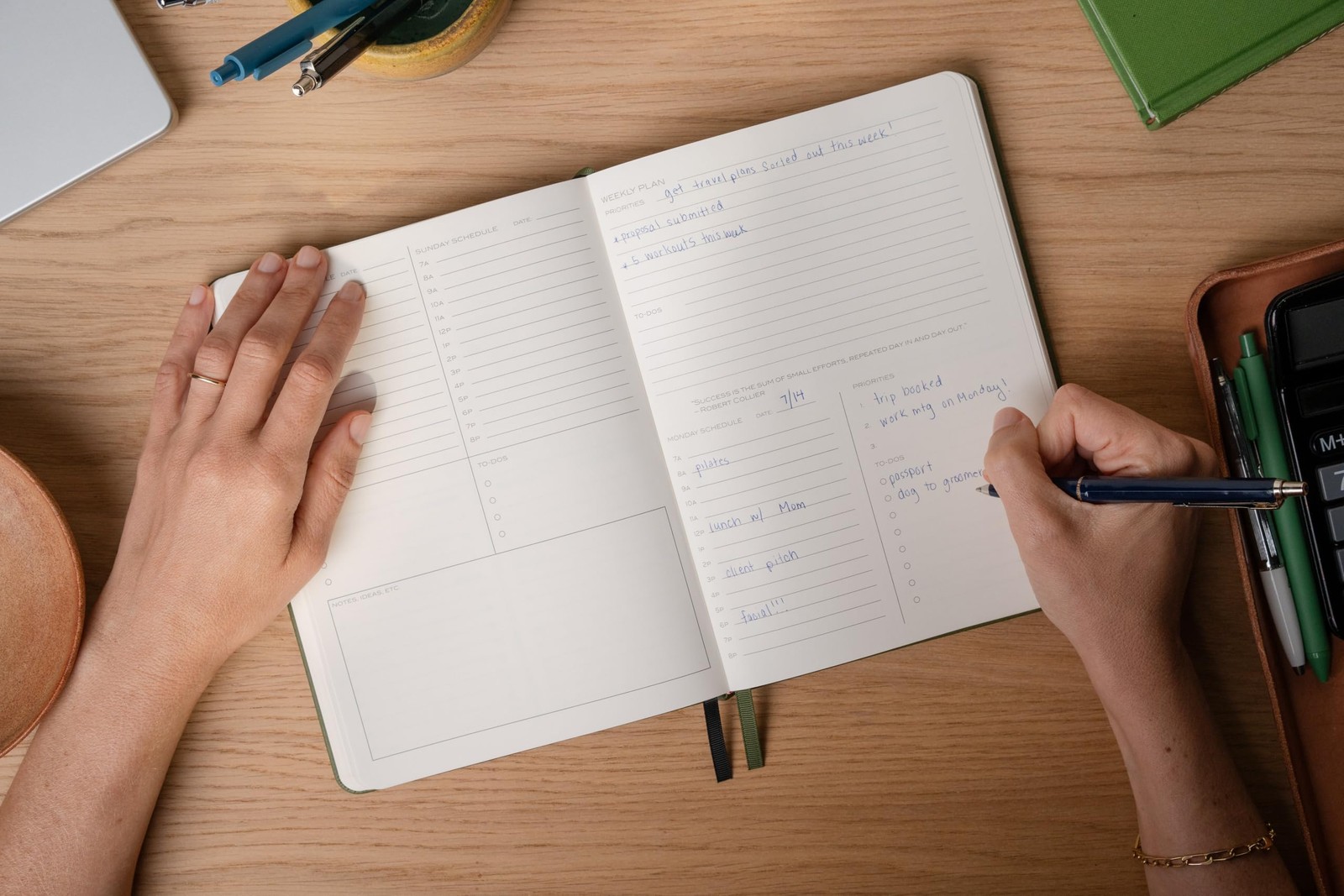 Anecdote 2026-2027 Planner: 52 Week Daily A5 (2026-2027), Olive Green