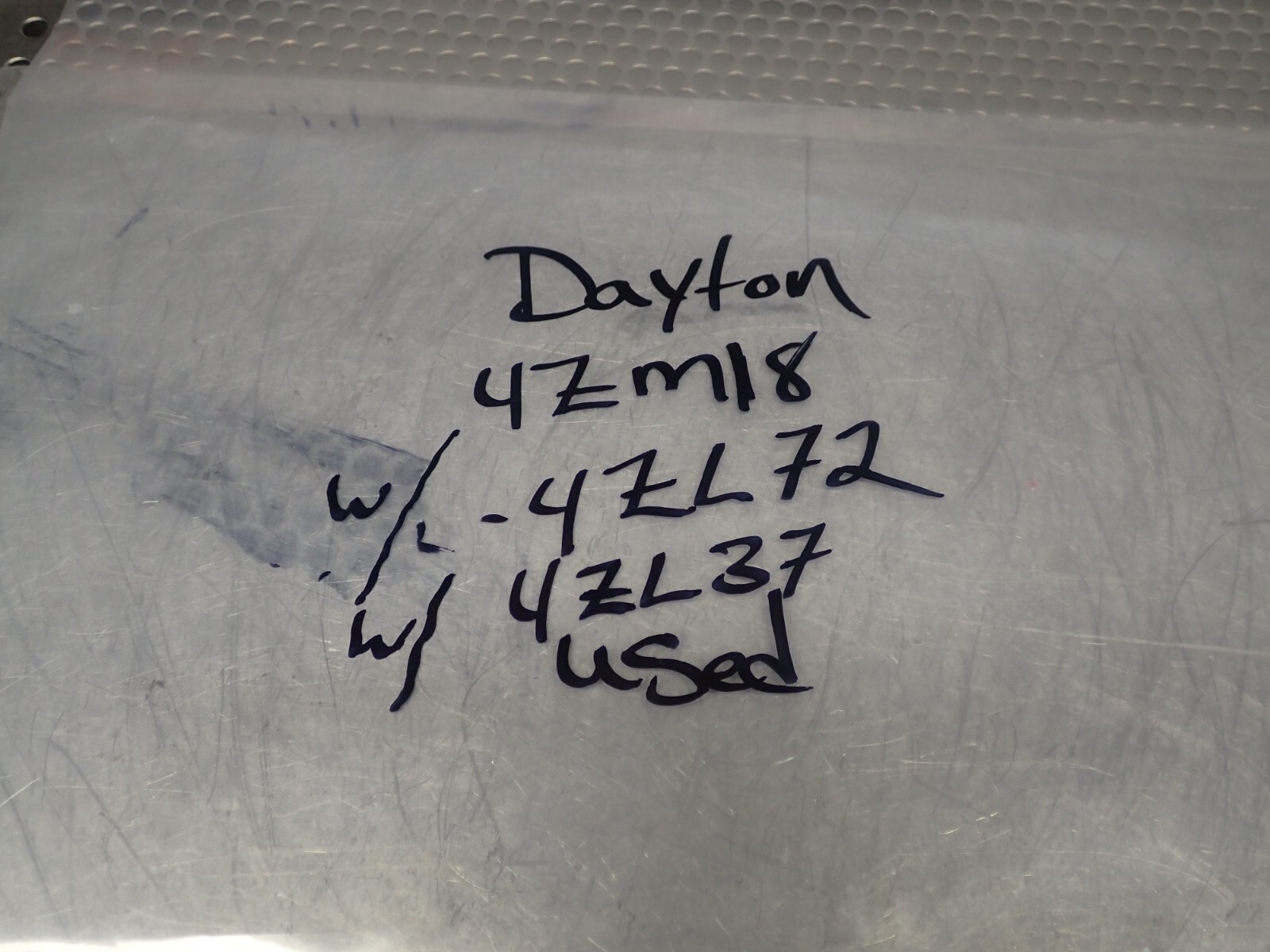 Dayton 4ZM18 Regulator With 4ZL72 Lubricator & 4ZL37 Filter Used With Warranty