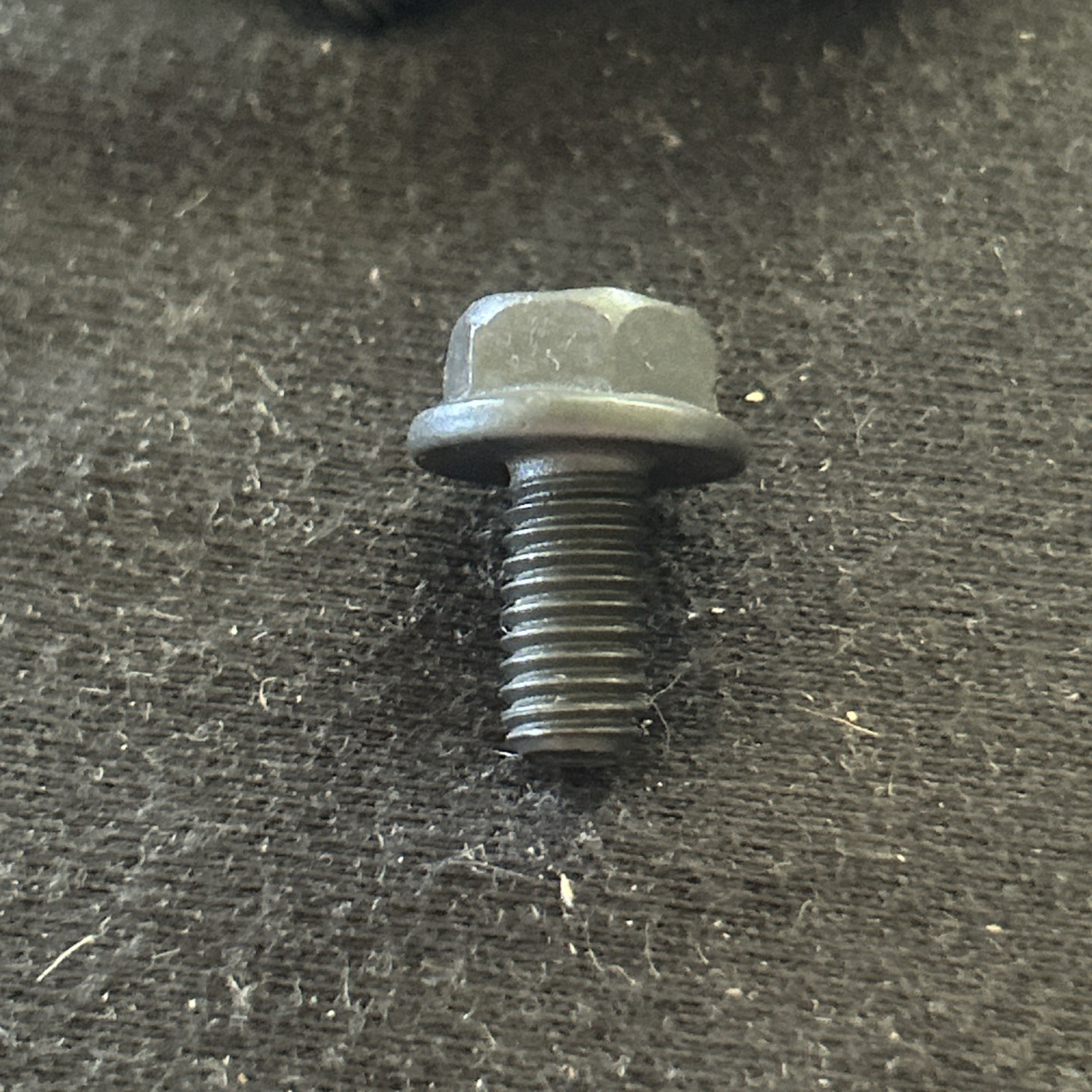 Qty. 30, M6x12 JIS Hex Head Flange Bolt Gd 10.9 M6x1.0x12mm Black Oxide 10mm Hex