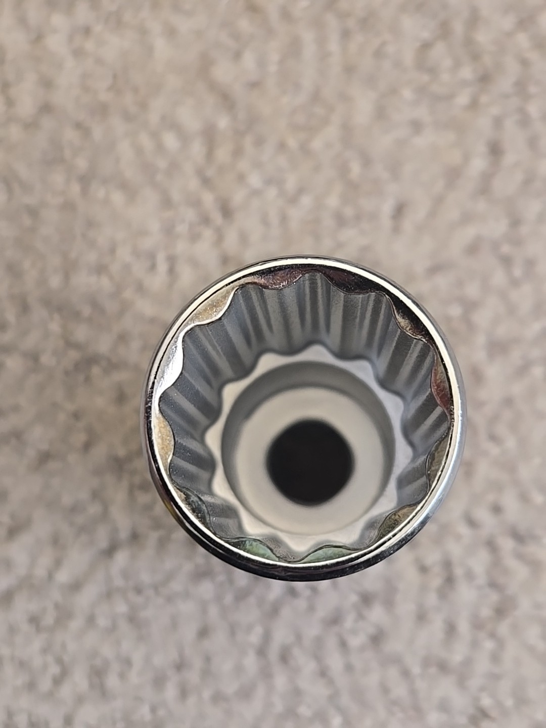 Craftsman CMMT47529 15/16″ 12pt Deep Well Socket 1/2″ Drive