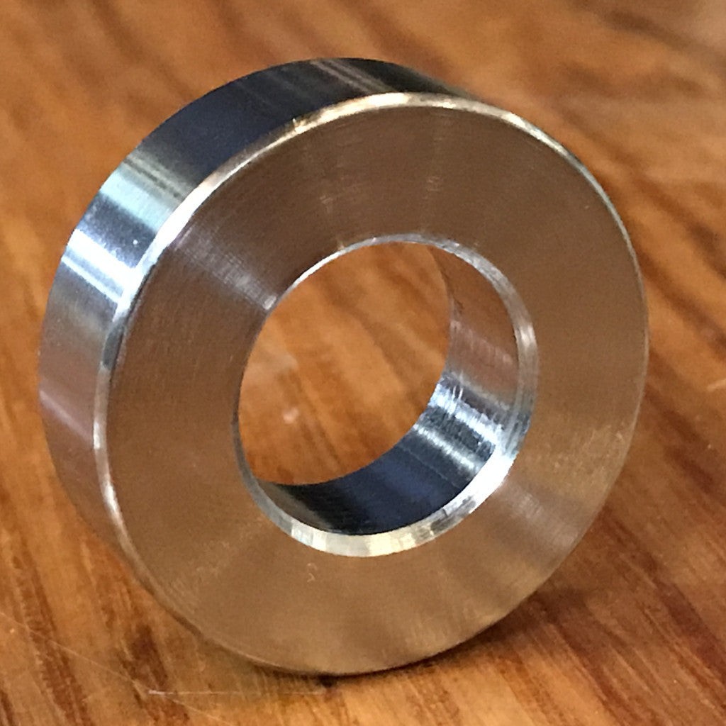 EXTSW (1 1/4″ / 1.265” ID) x (1 3/4″ / 1.740” OD) x 1/4″ T hick 316 SS Spacer