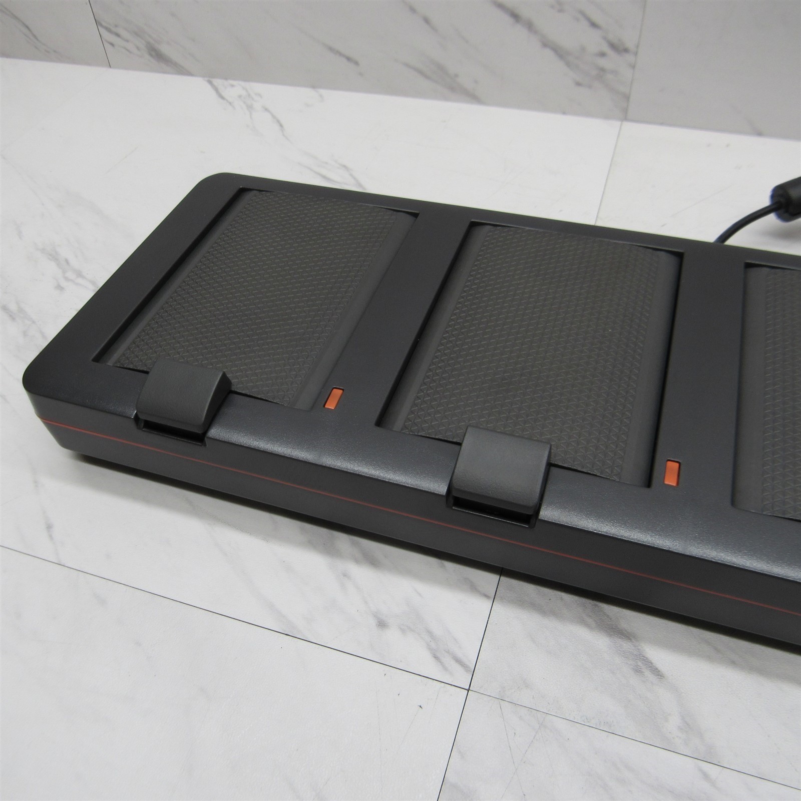 NEW Honeywell Quad Battery Charger Cradle CT40-QBC Dolphin CT40 CT45 CT50